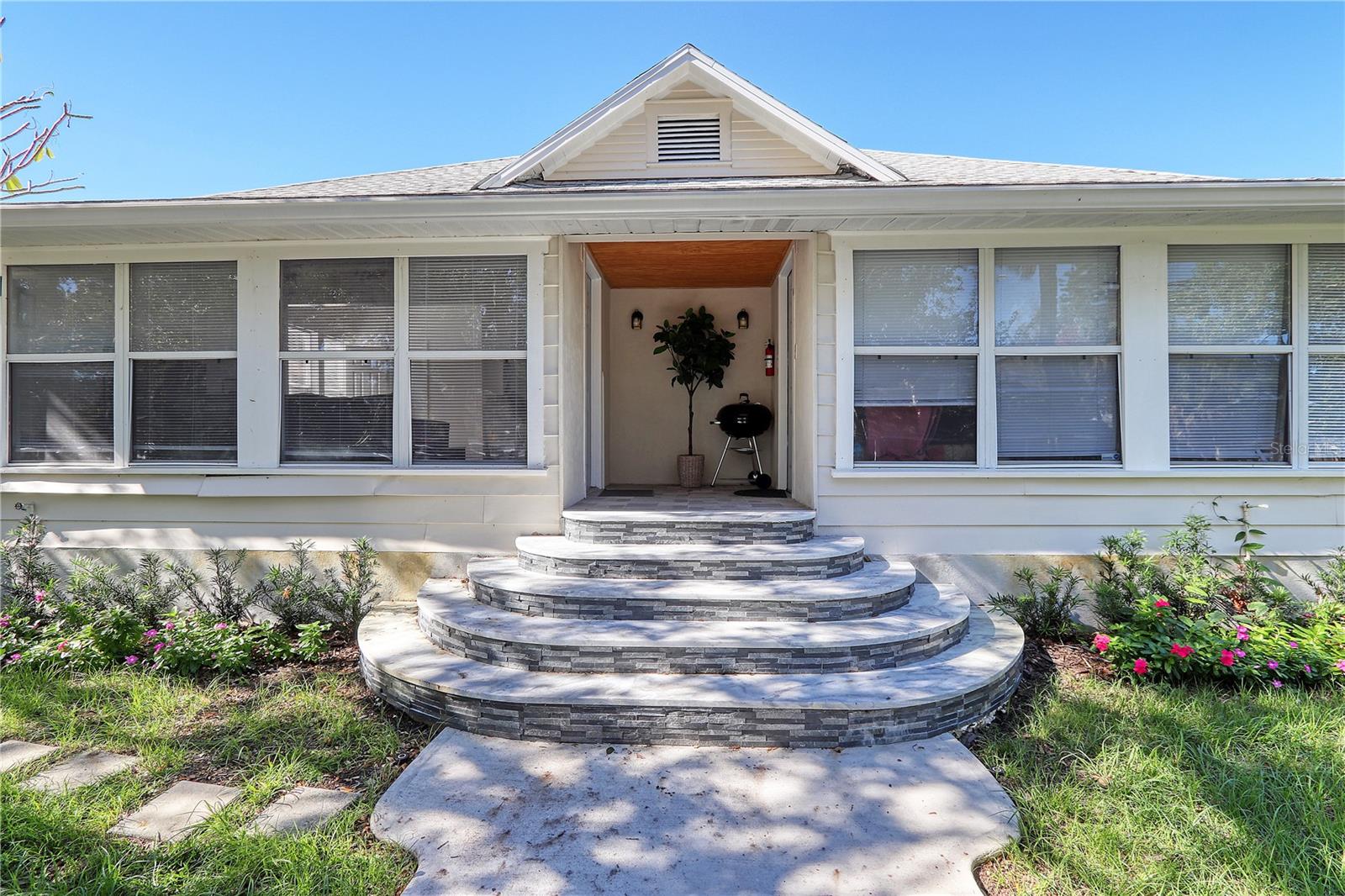 720 10TH ST N, ST PETERSBURG, FL, 33705