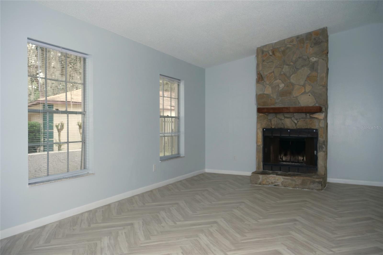 2516 LESTON CT, ORLANDO, FL, 32817