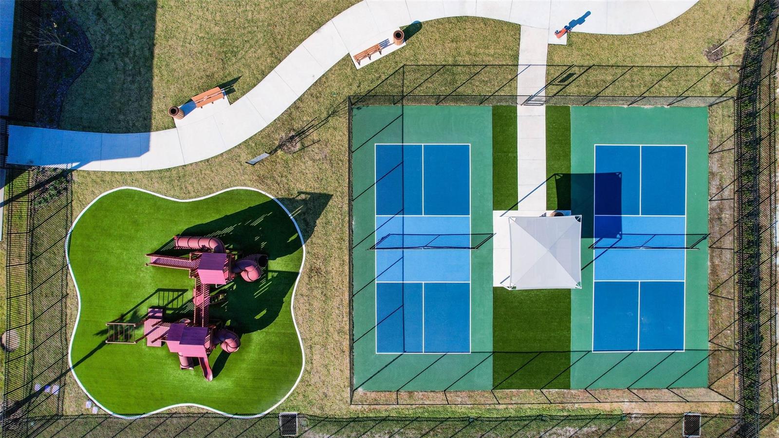 31386 AMBERVIEW BND, WESLEY CHAPEL, FL, 33545