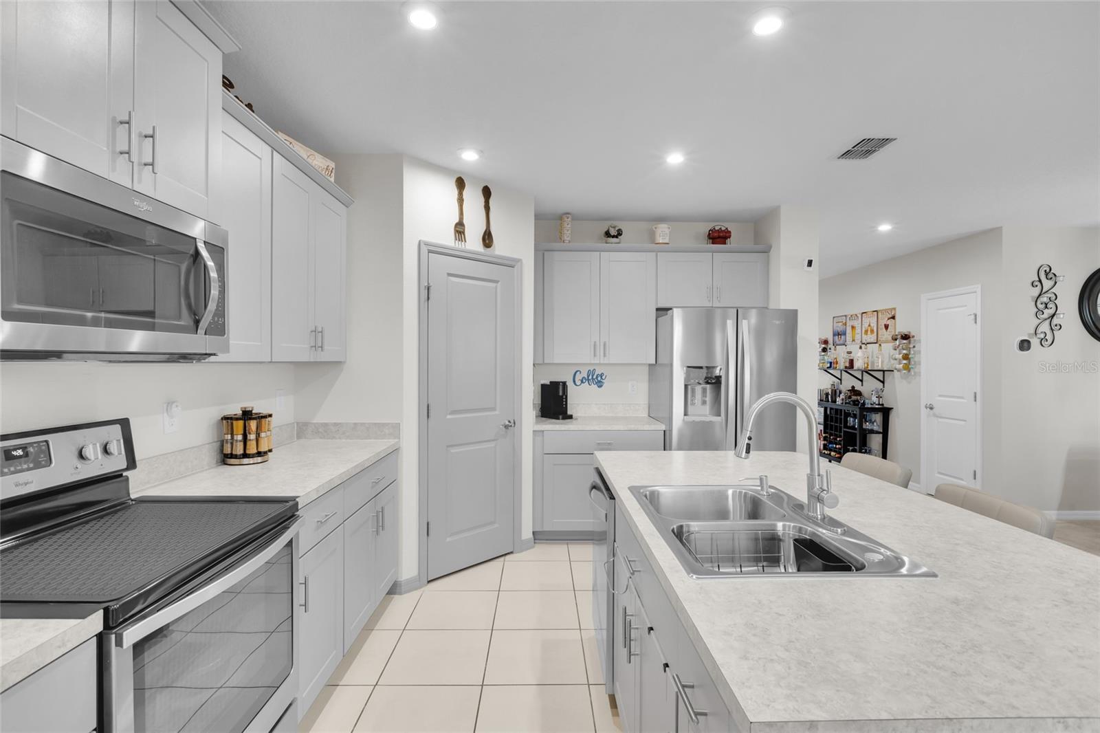 398 QUARRY ROCK CIR, KISSIMMEE, FL, 34758
