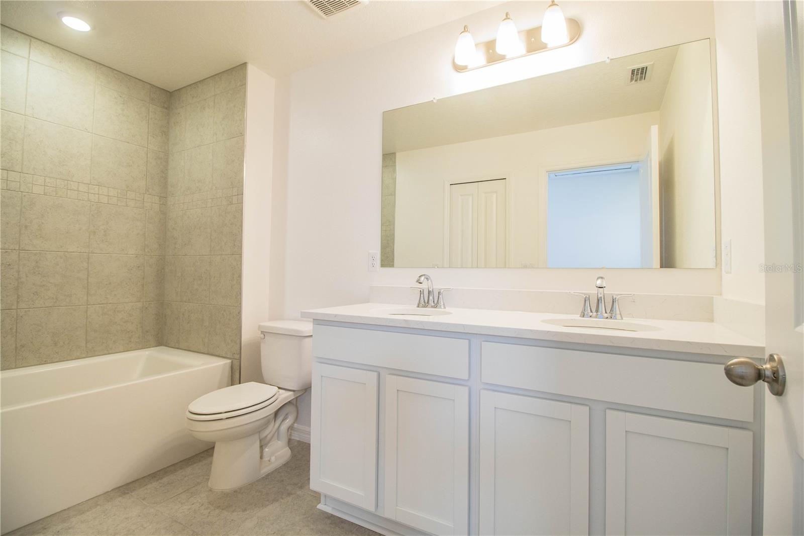 3835 ACADEMIA AVE, LAKELAND, FL, 33803