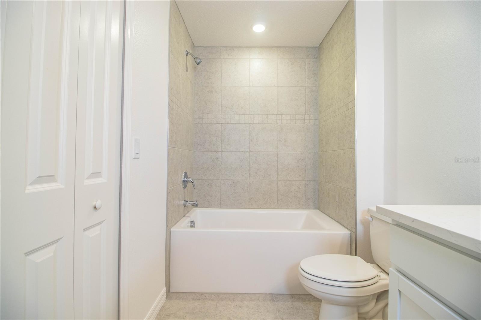 3835 ACADEMIA AVE, LAKELAND, FL, 33803