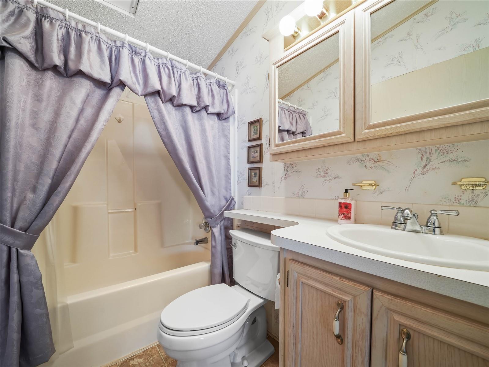 28 ROYAL COACHMAN ST, LAKE WALES, FL, 33898