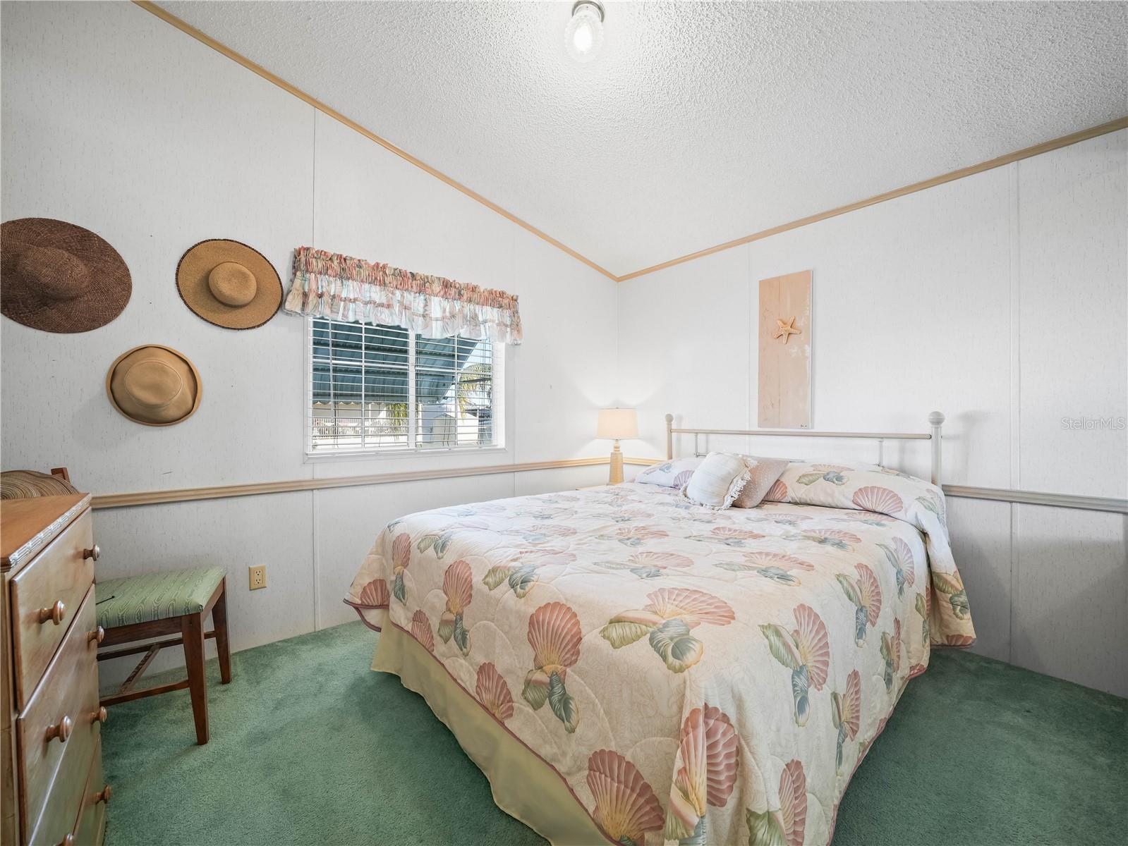 28 ROYAL COACHMAN ST, LAKE WALES, FL, 33898