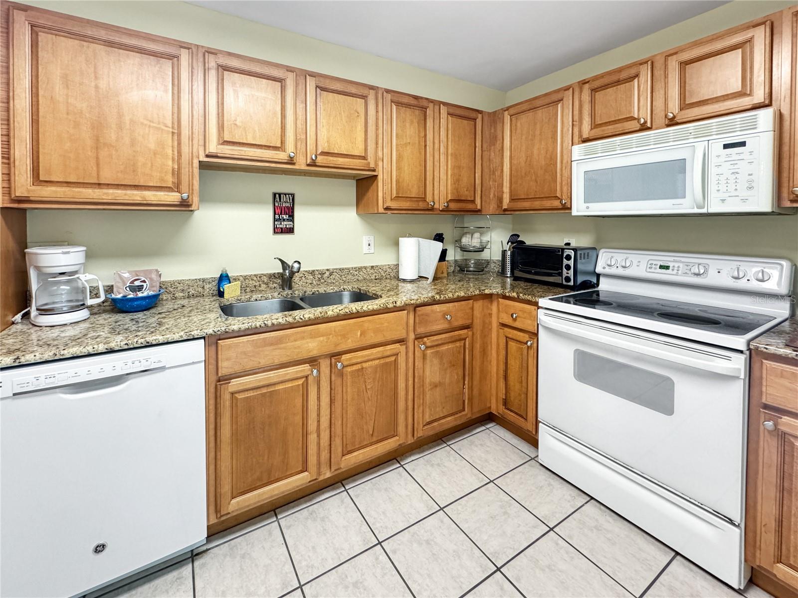 1515 PINELLAS BAYWAY S #40, ST PETERSBURG, FL, 33715