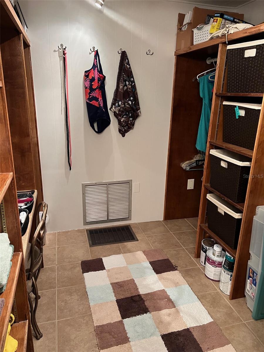 46 PINDO PALM ST E, LARGO, FL, 33770