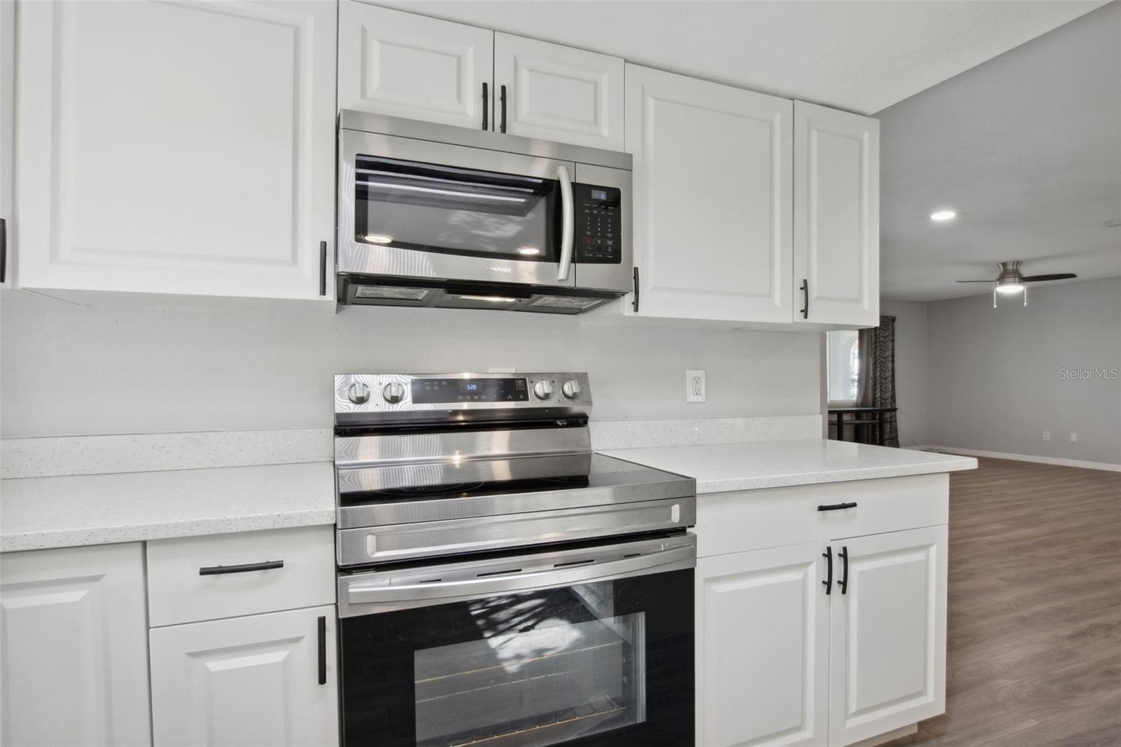 1437 COLIN KELLY AVE, DAYTONA BEACH, FL, 32124