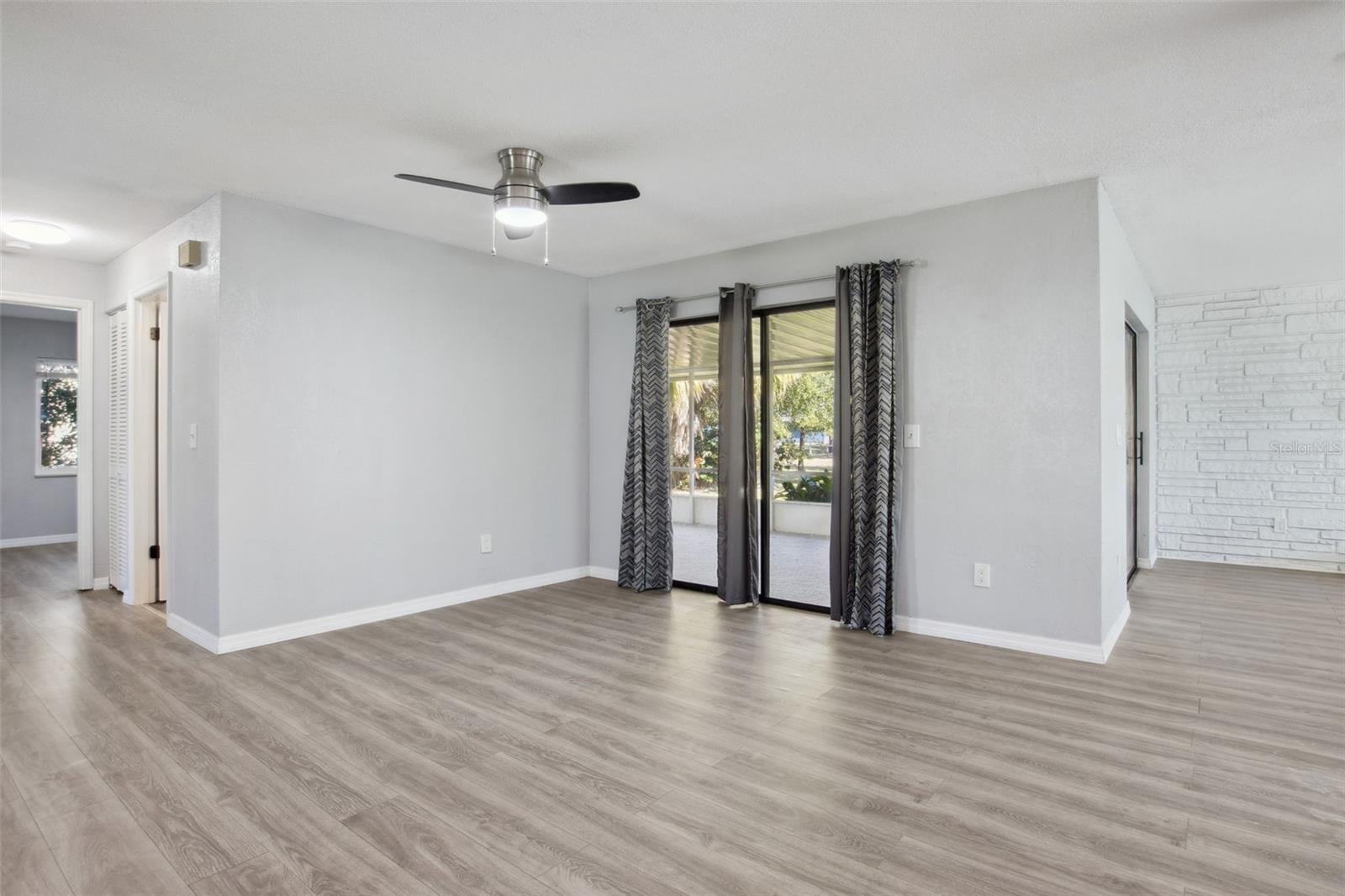 1437 COLIN KELLY AVE, DAYTONA BEACH, FL, 32124