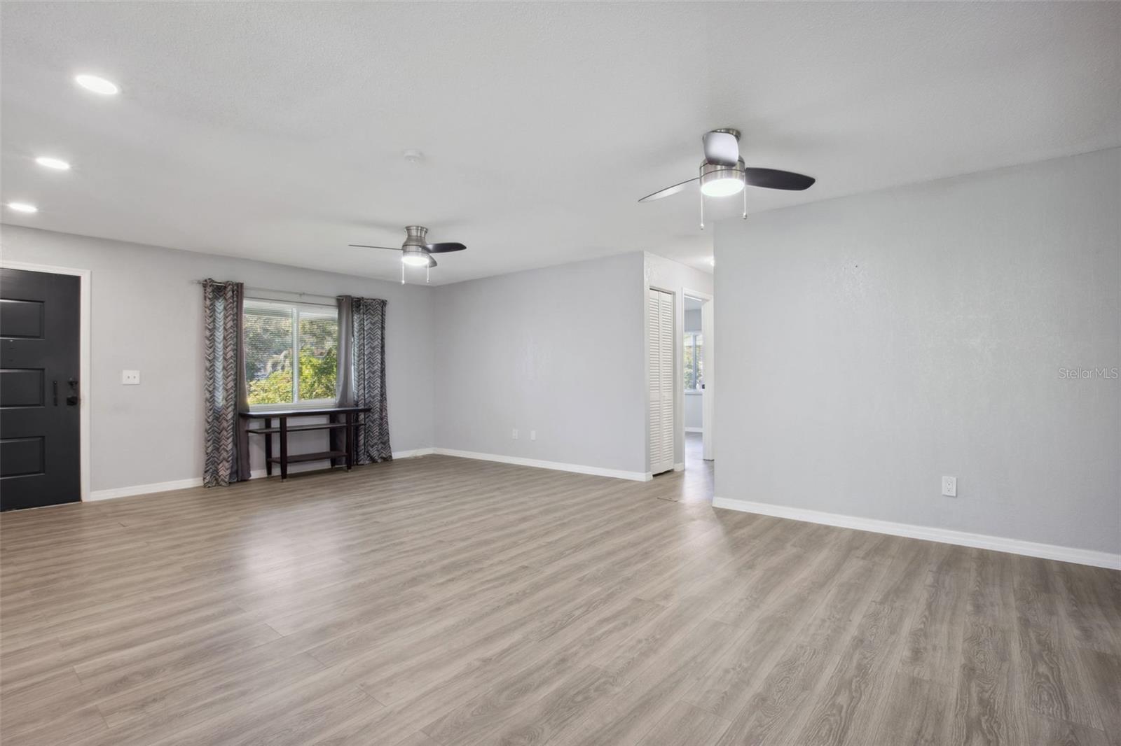 1437 COLIN KELLY AVE, DAYTONA BEACH, FL, 32124