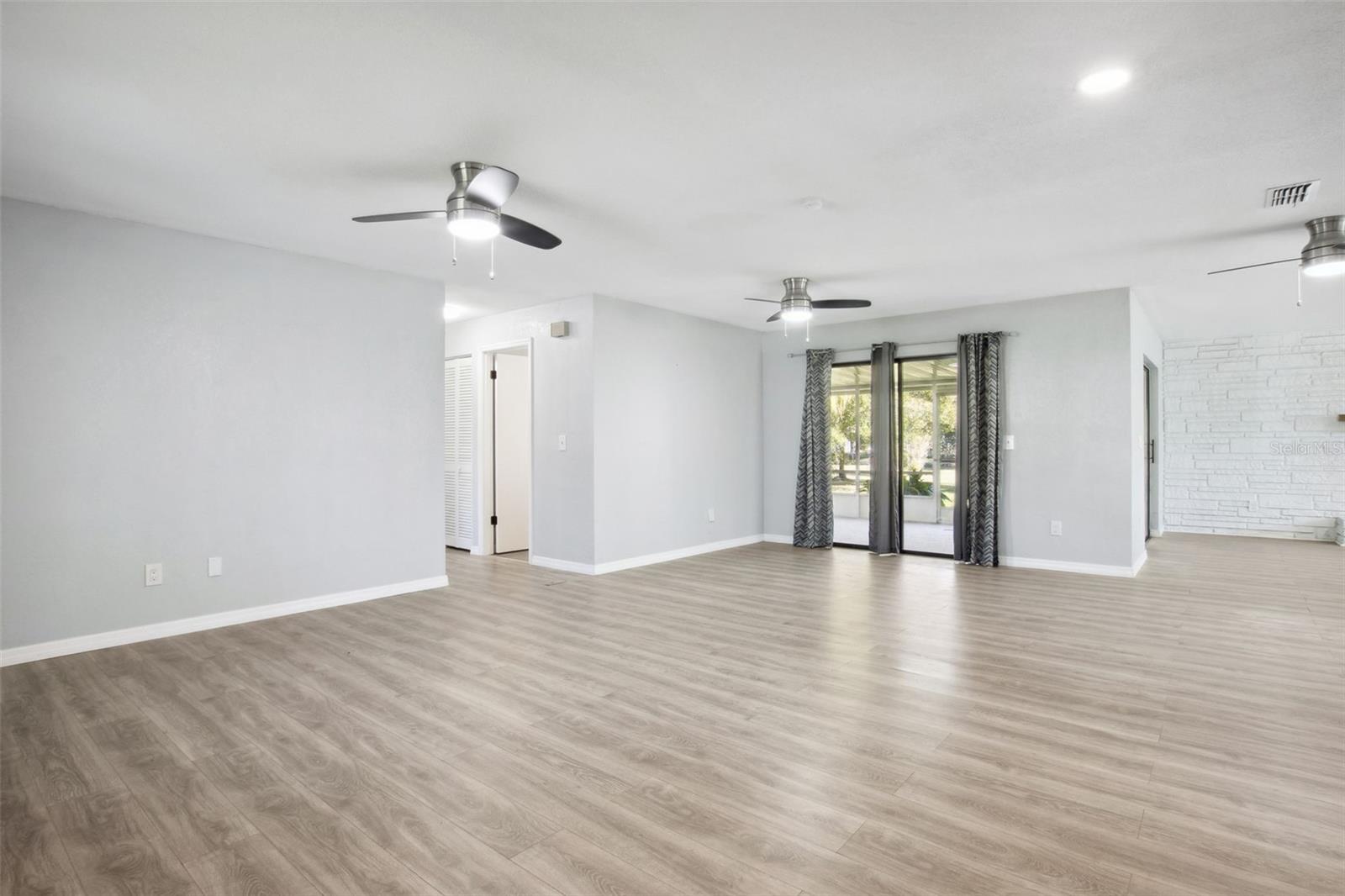 1437 COLIN KELLY AVE, DAYTONA BEACH, FL, 32124