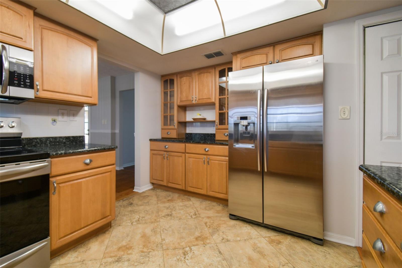 11114 LAKE SASSA DR, THONOTOSASSA, FL, 33592