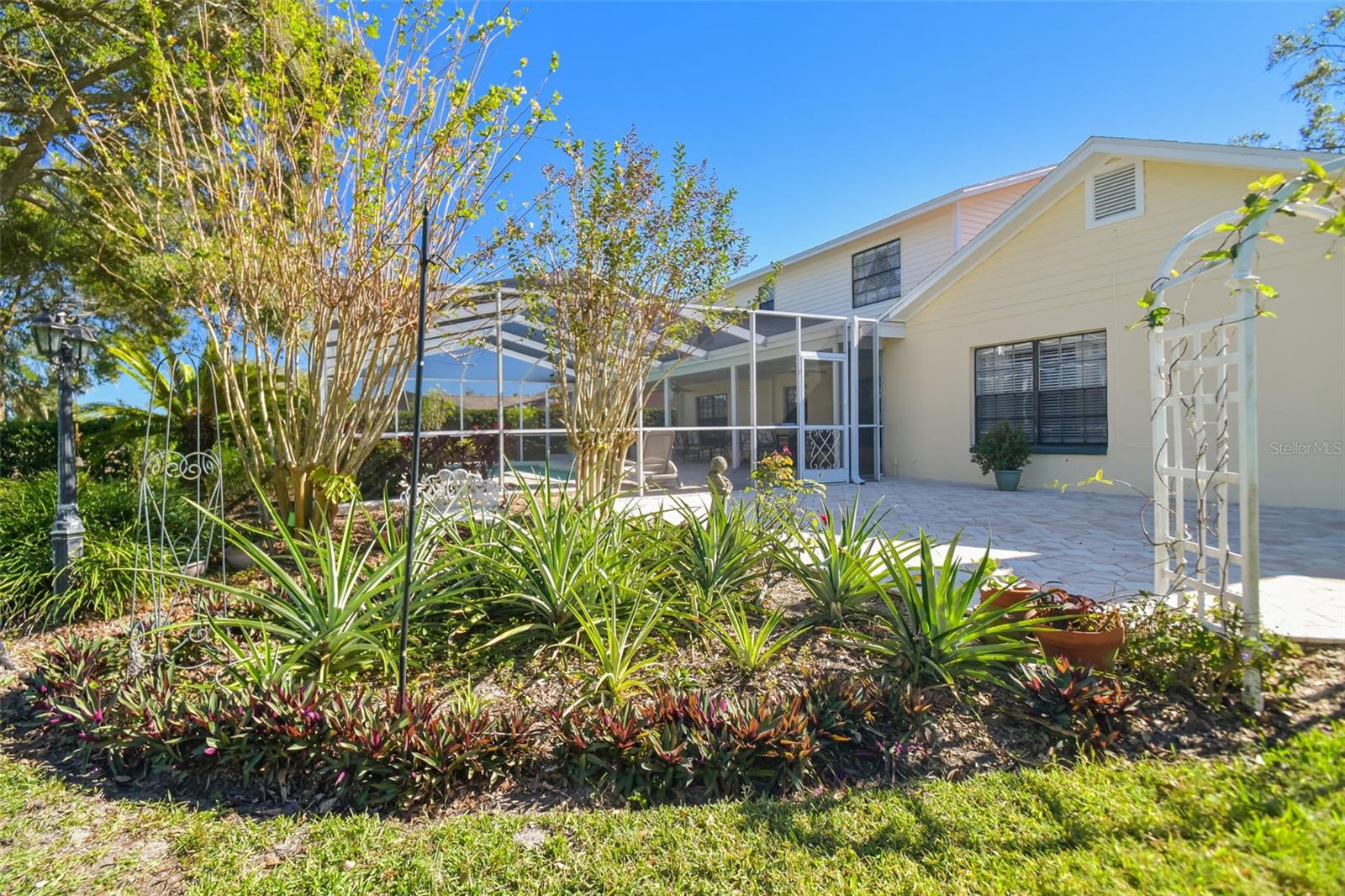 11114 LAKE SASSA DR, THONOTOSASSA, FL, 33592