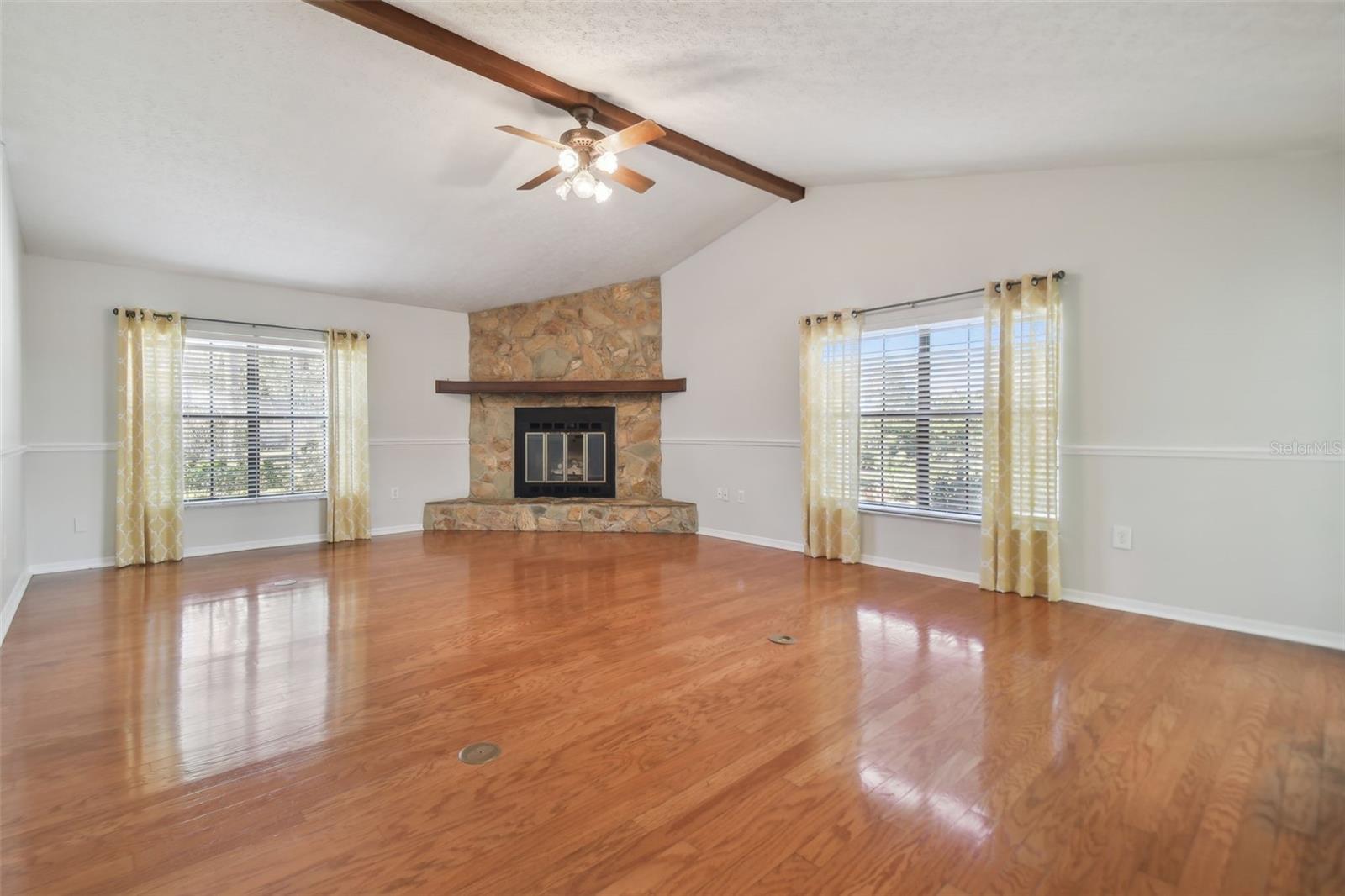 11114 LAKE SASSA DR, THONOTOSASSA, FL, 33592