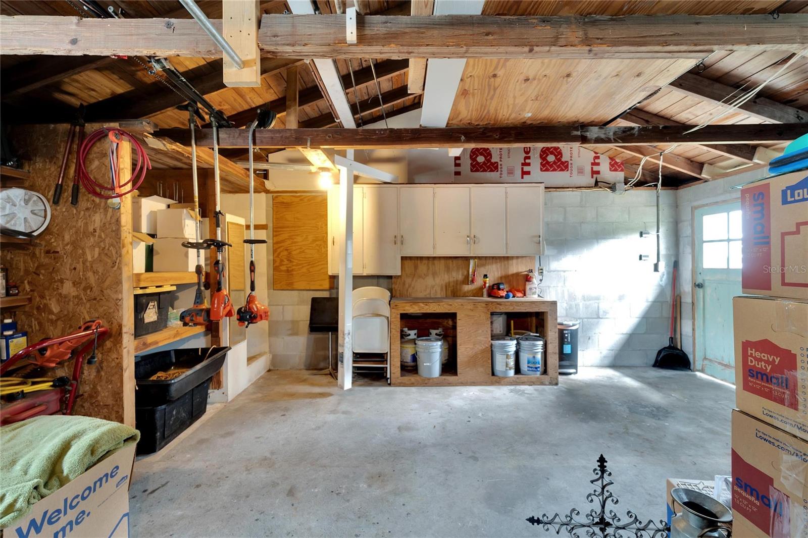 701 N WARNELL ST, PLANT CITY, FL, 33563