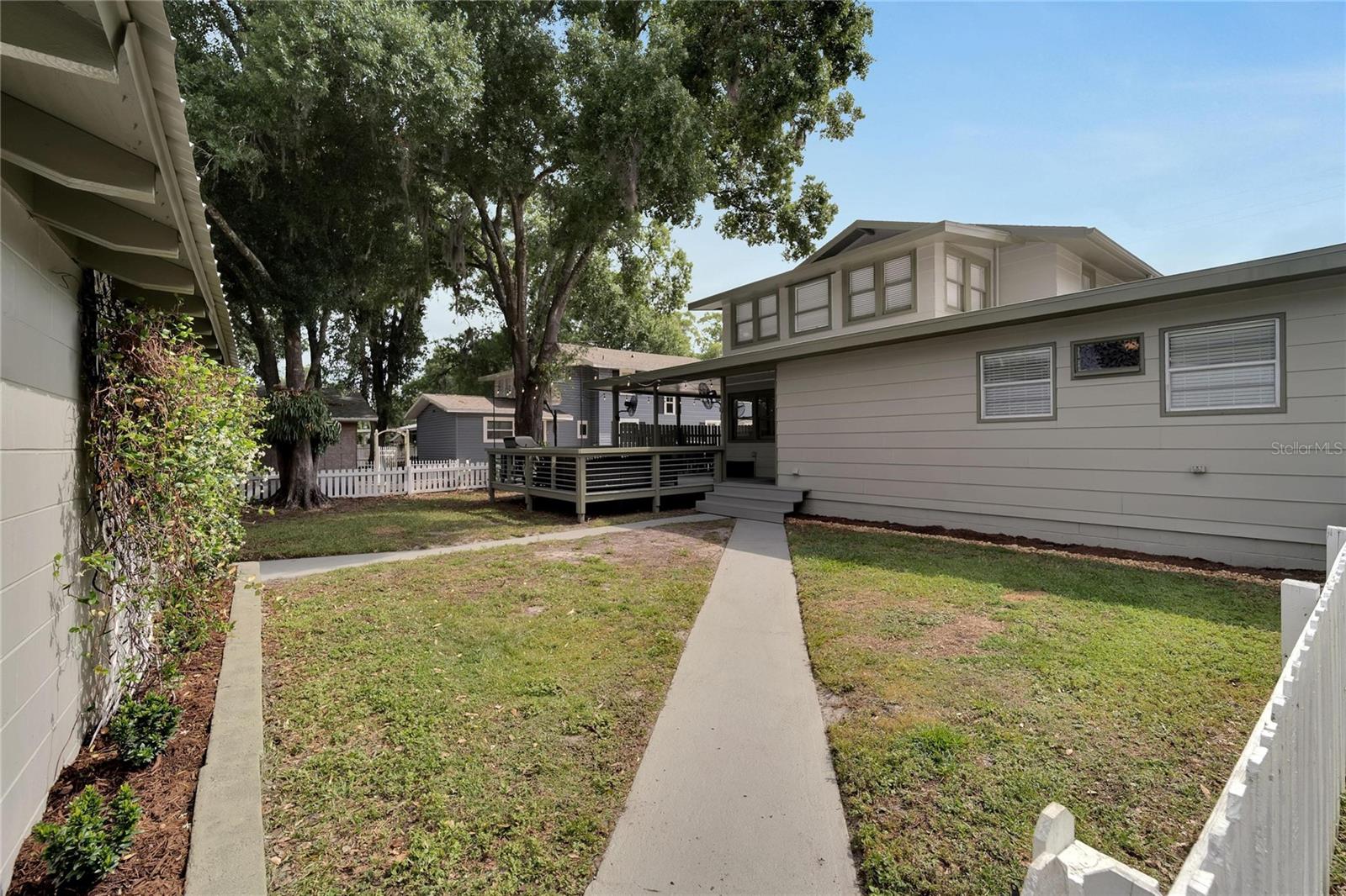 701 N WARNELL ST, PLANT CITY, FL, 33563