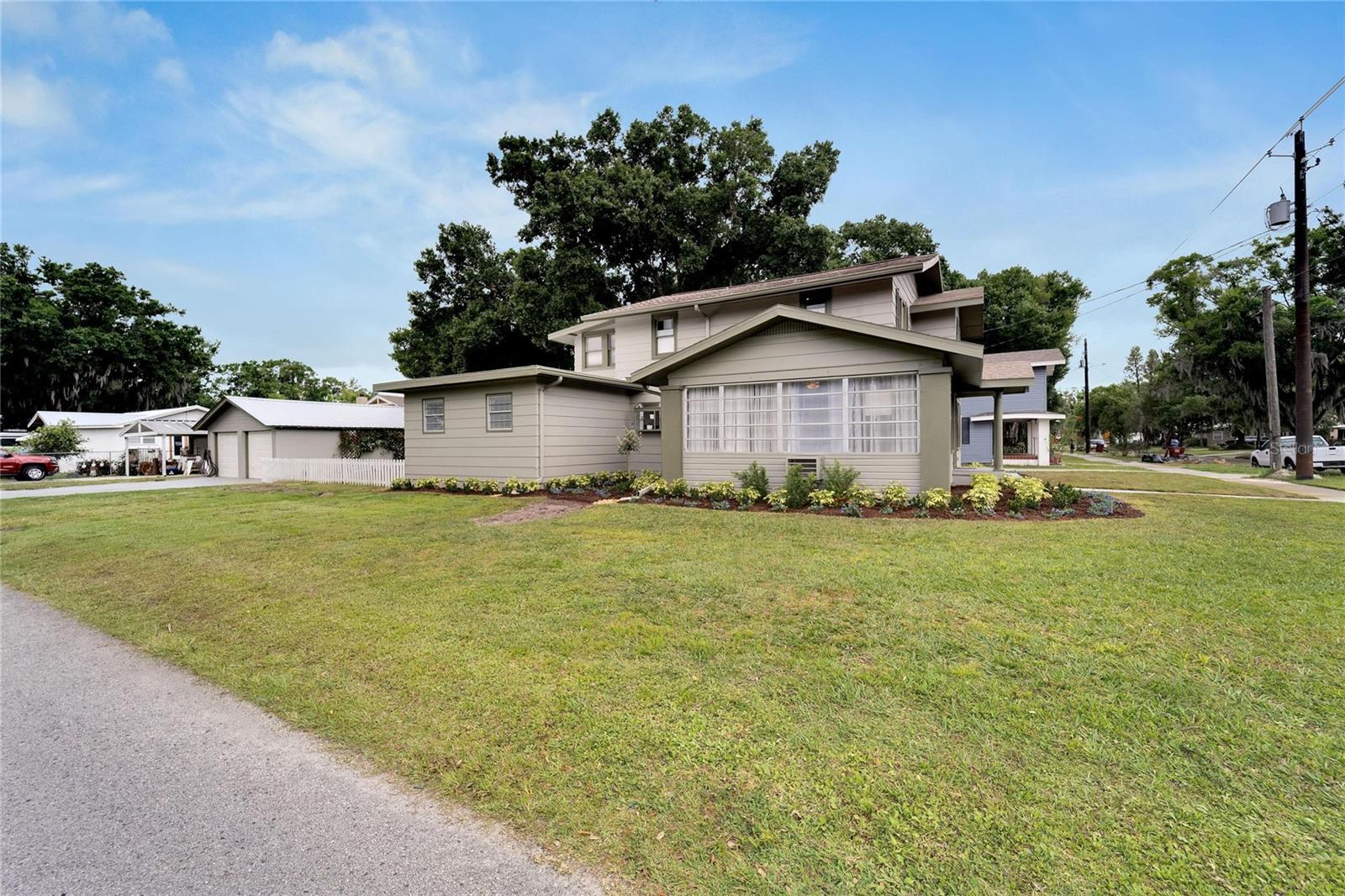 701 N WARNELL ST, PLANT CITY, FL, 33563