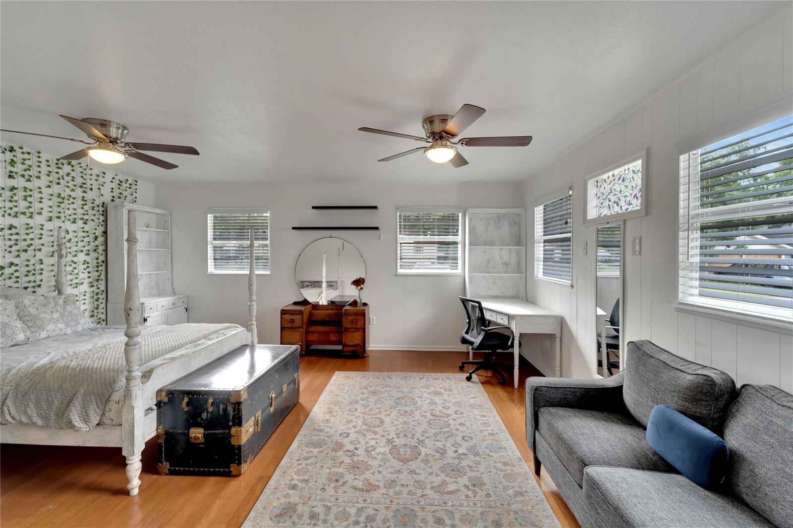 701 N WARNELL ST, PLANT CITY, FL, 33563
