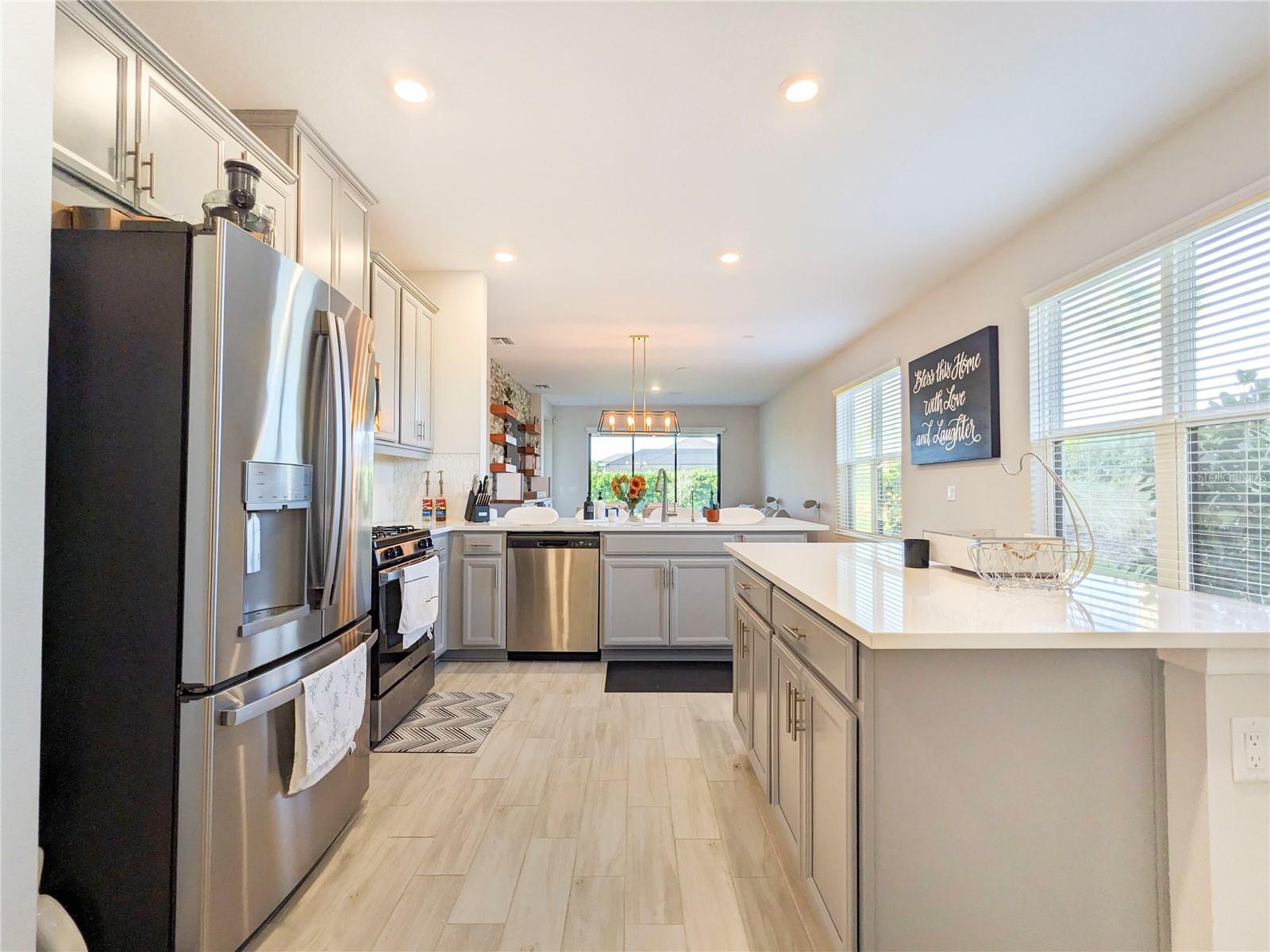 16335 PAYNES MILL DR, BRADENTON, FL, 34211