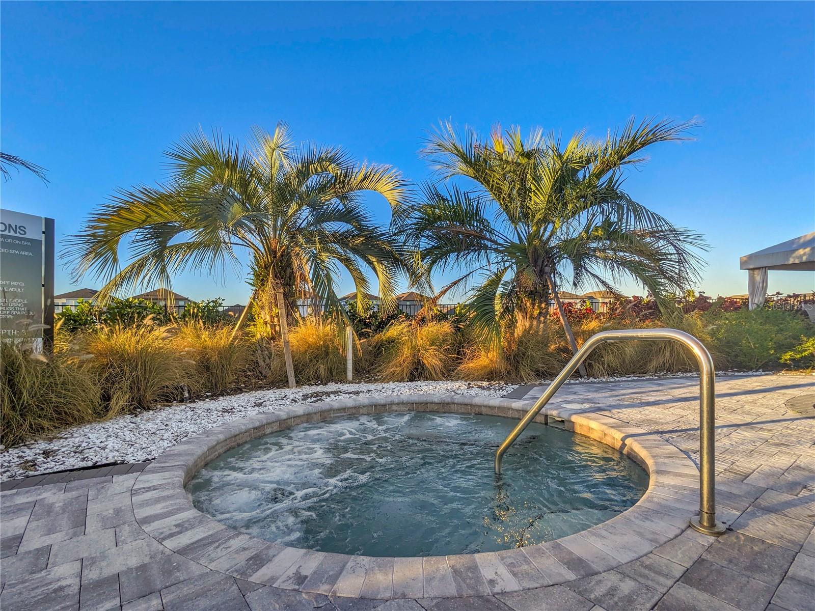 16335 PAYNES MILL DR, BRADENTON, FL, 34211
