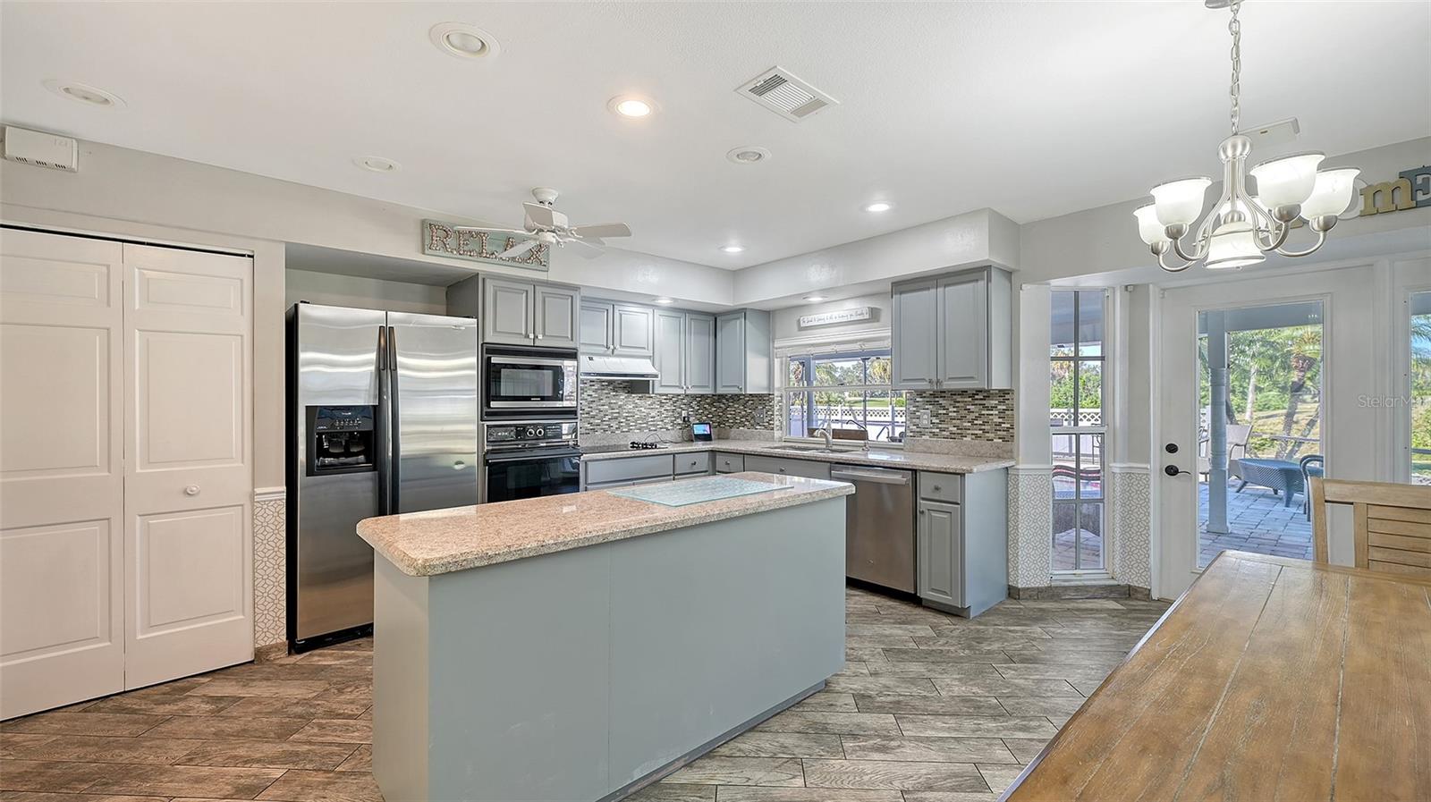 4762 MEREDITH LN, SARASOTA, FL, 34241
