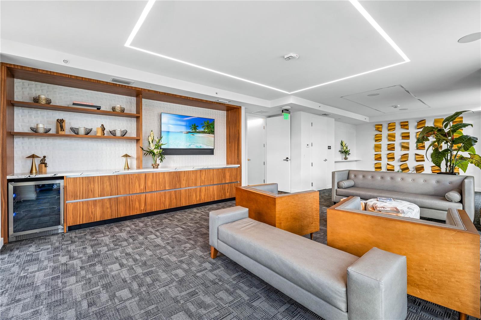 111 GOLDEN GATE PT #403, SARASOTA, FL, 34236