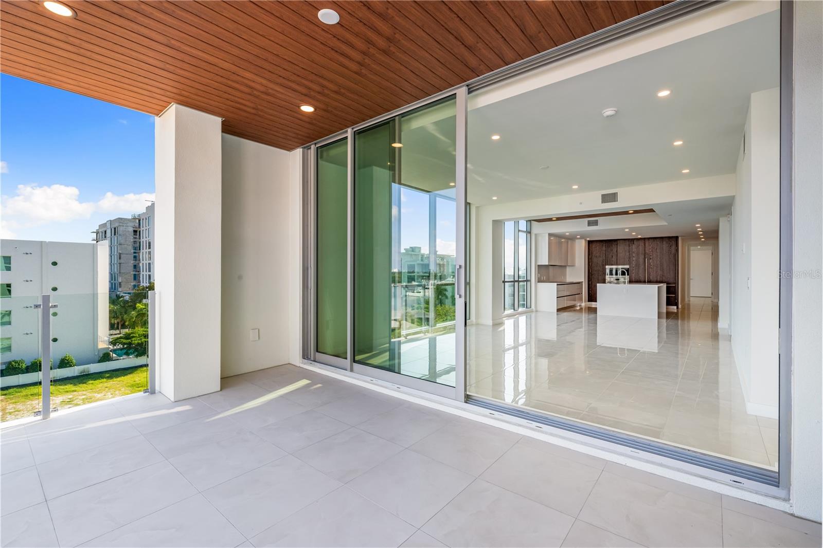 111 GOLDEN GATE PT #403, SARASOTA, FL, 34236