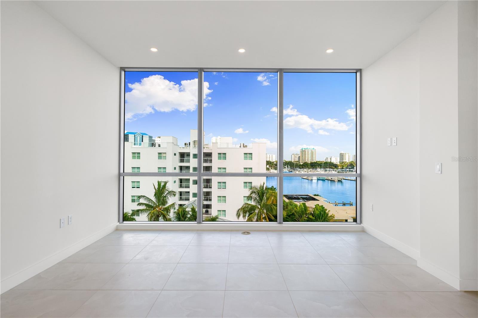 111 GOLDEN GATE PT #403, SARASOTA, FL, 34236