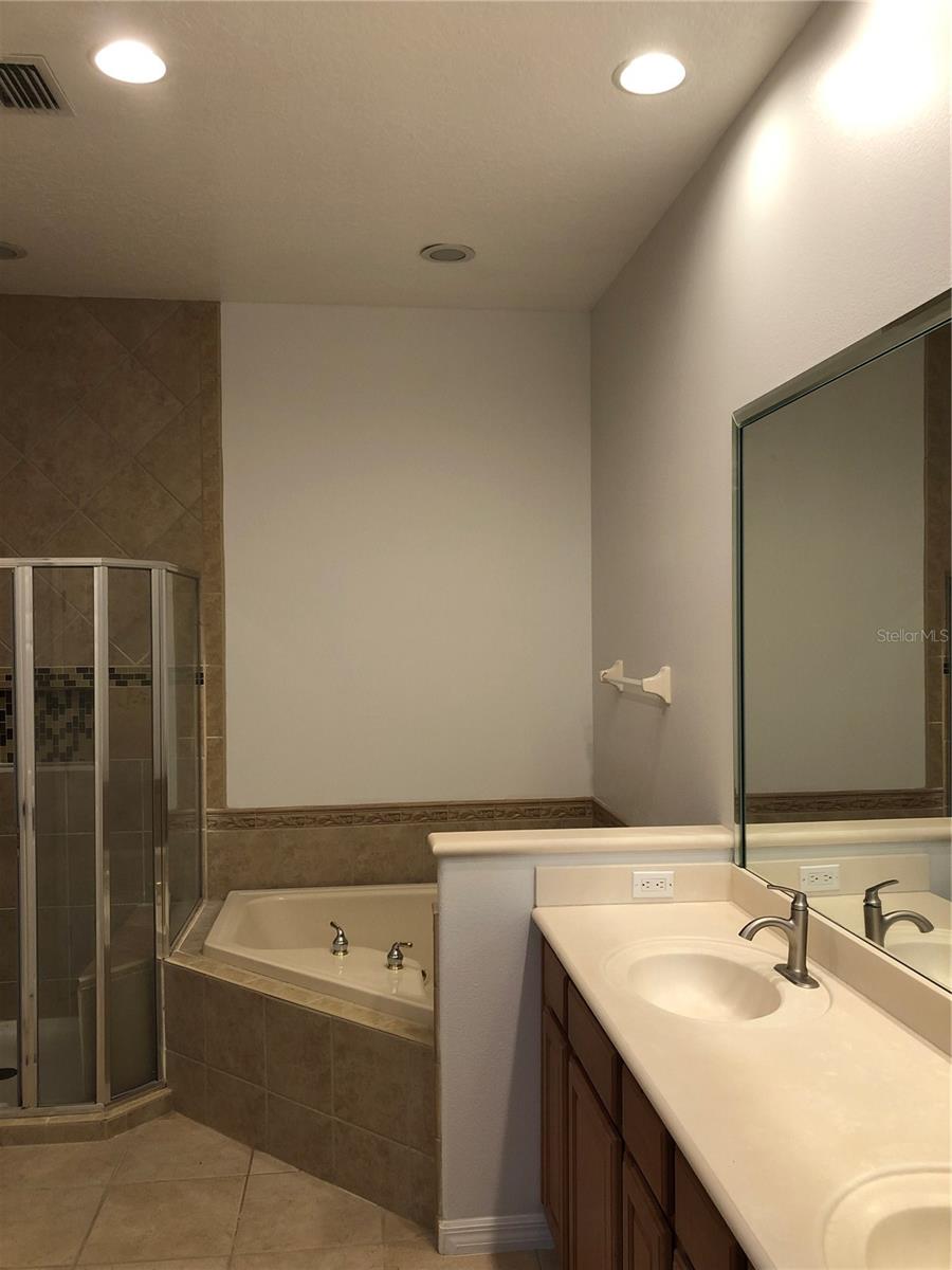 8766 THE ESPLANADE #27, ORLANDO, FL, 32836