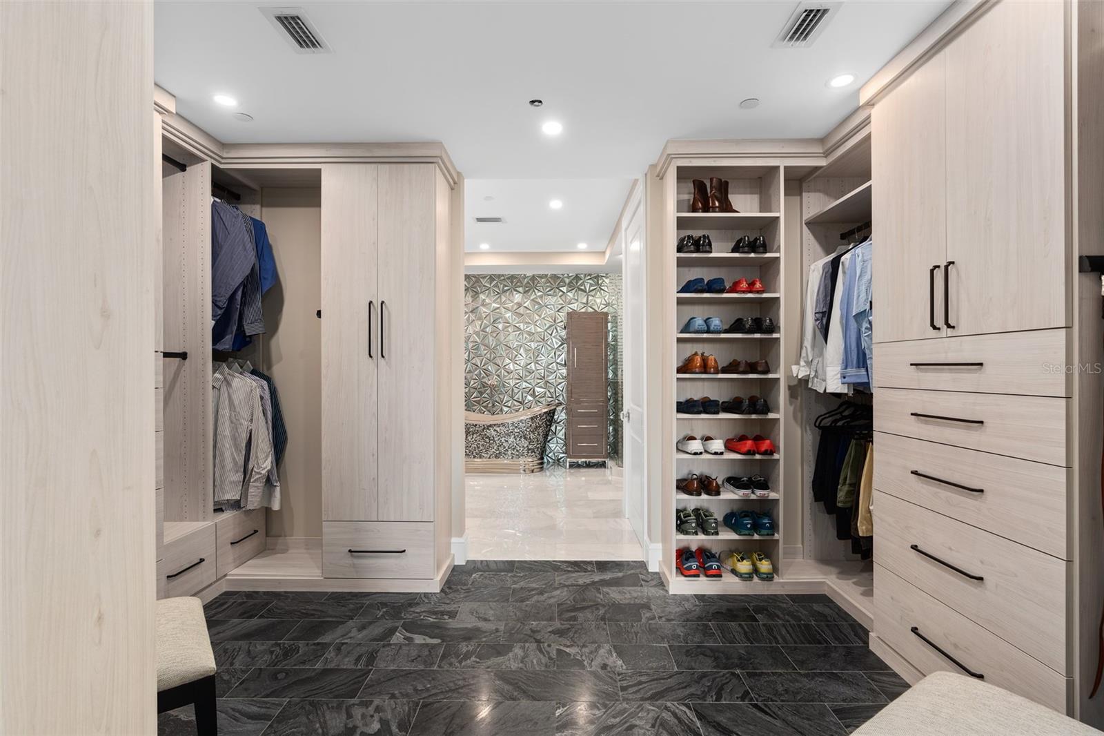 5531 CANNES CIR #201, SARASOTA, FL, 34231