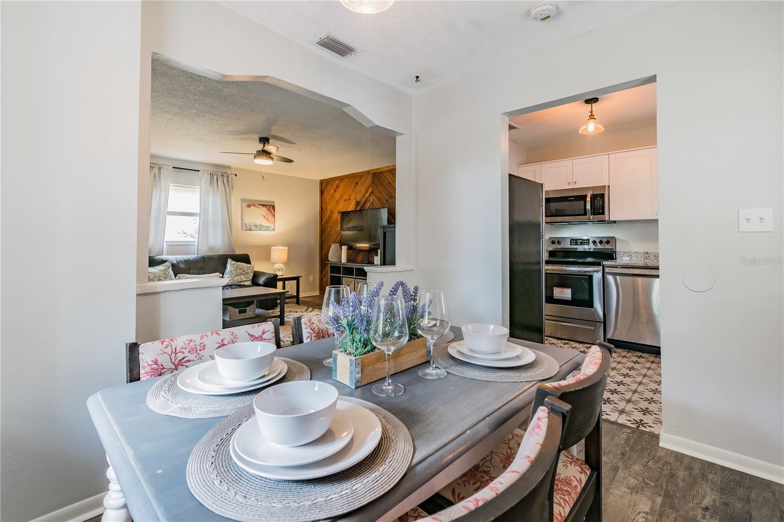 308 W COMANCHE AVE, TAMPA, FL, 33604