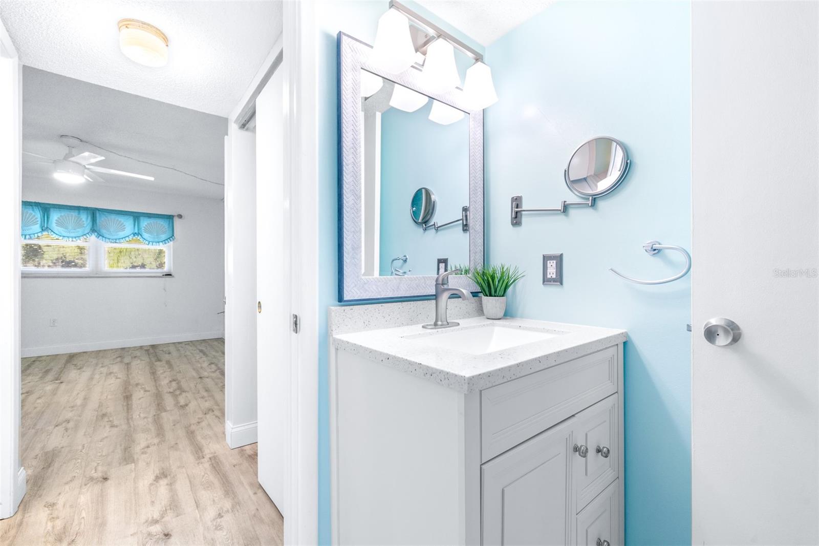 820 PATRICIA AVE #207, DUNEDIN, FL, 34698