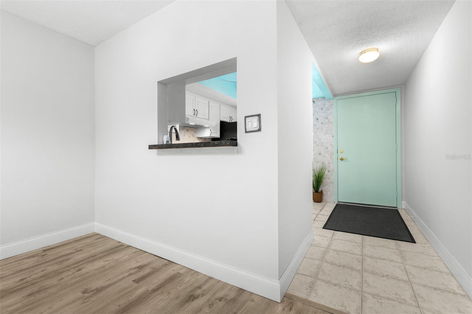 820 PATRICIA AVE #207, DUNEDIN, FL, 34698