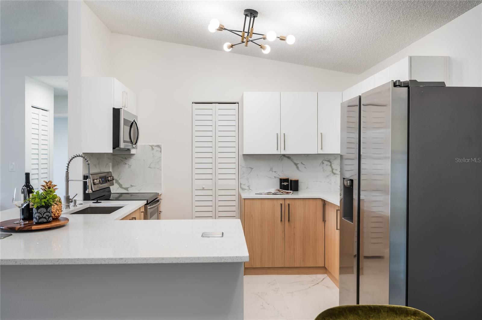 556 CARPENTER AVE, PALM BAY, FL, 32907