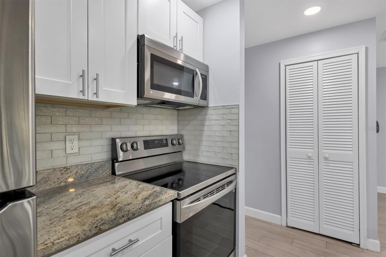 3051 QUAIL HOLLOW ST #3051, SARASOTA, FL, 34235