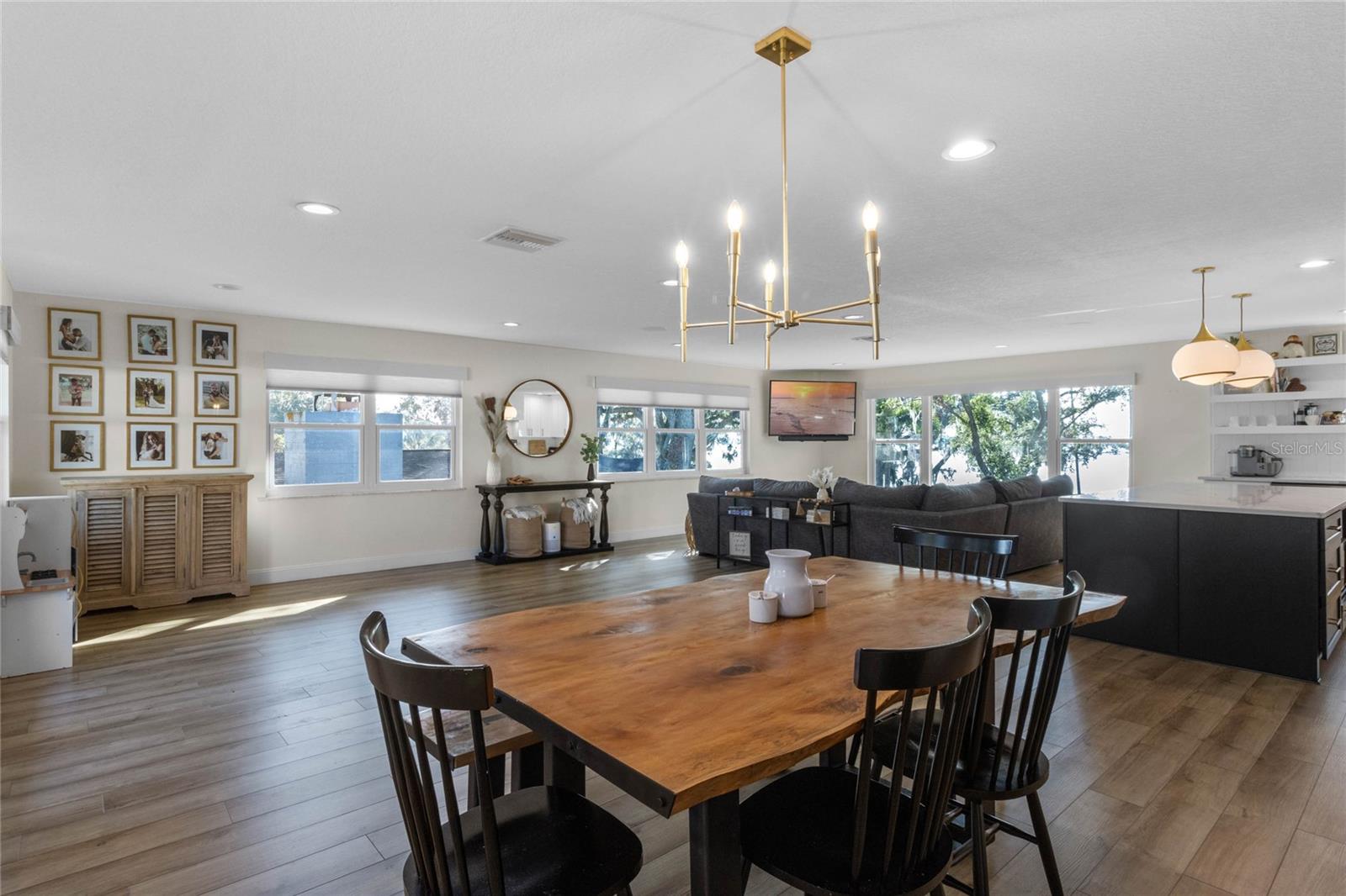 1814 LAKE ARIANA BLVD, AUBURNDALE, FL, 33823
