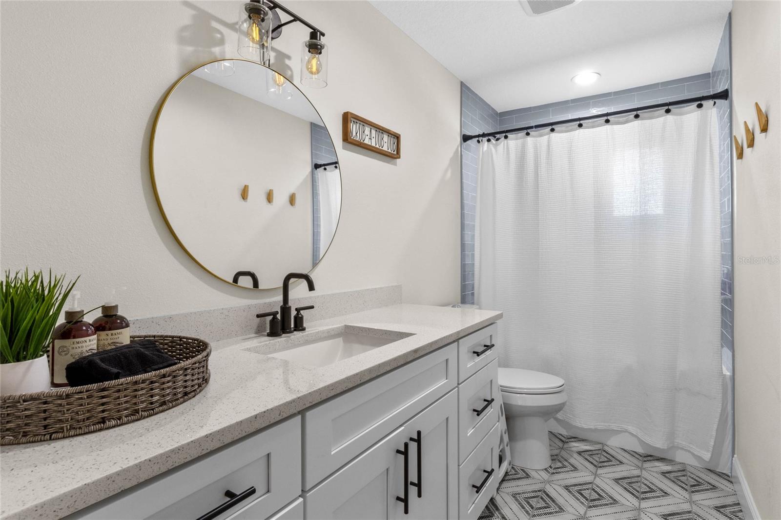 1814 LAKE ARIANA BLVD, AUBURNDALE, FL, 33823