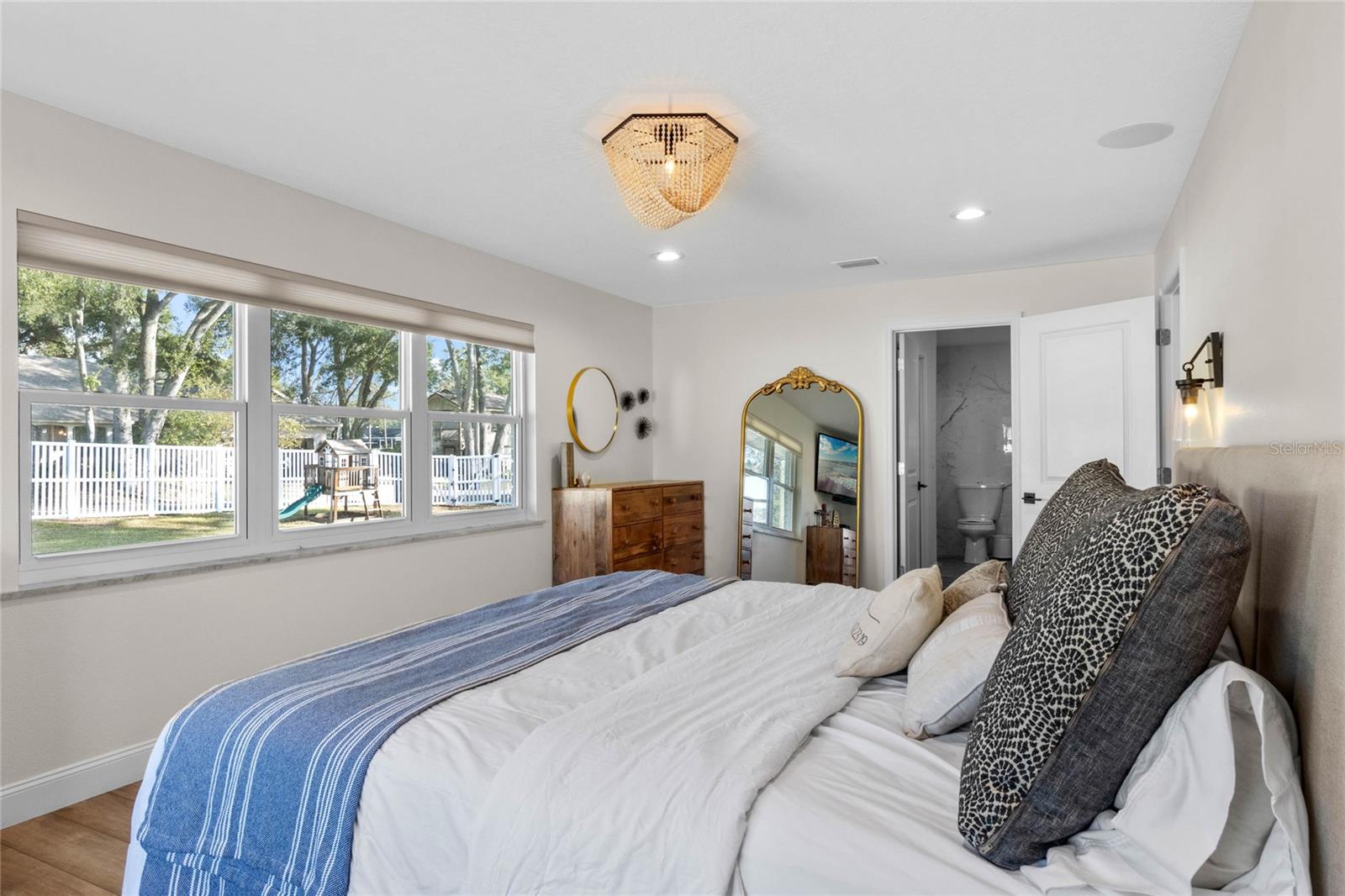 1814 LAKE ARIANA BLVD, AUBURNDALE, FL, 33823