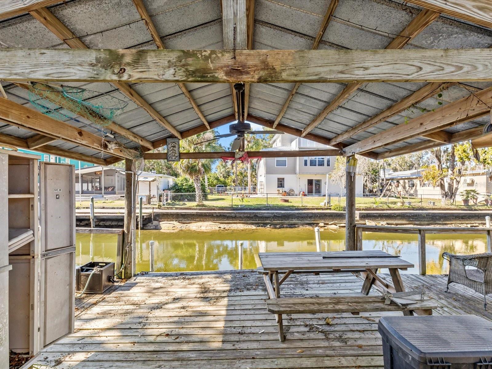 7195 BETHESDA CT, WEEKI WACHEE, FL, 34607