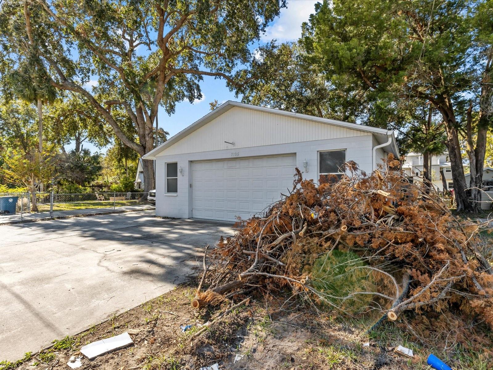 7195 BETHESDA CT, WEEKI WACHEE, FL, 34607
