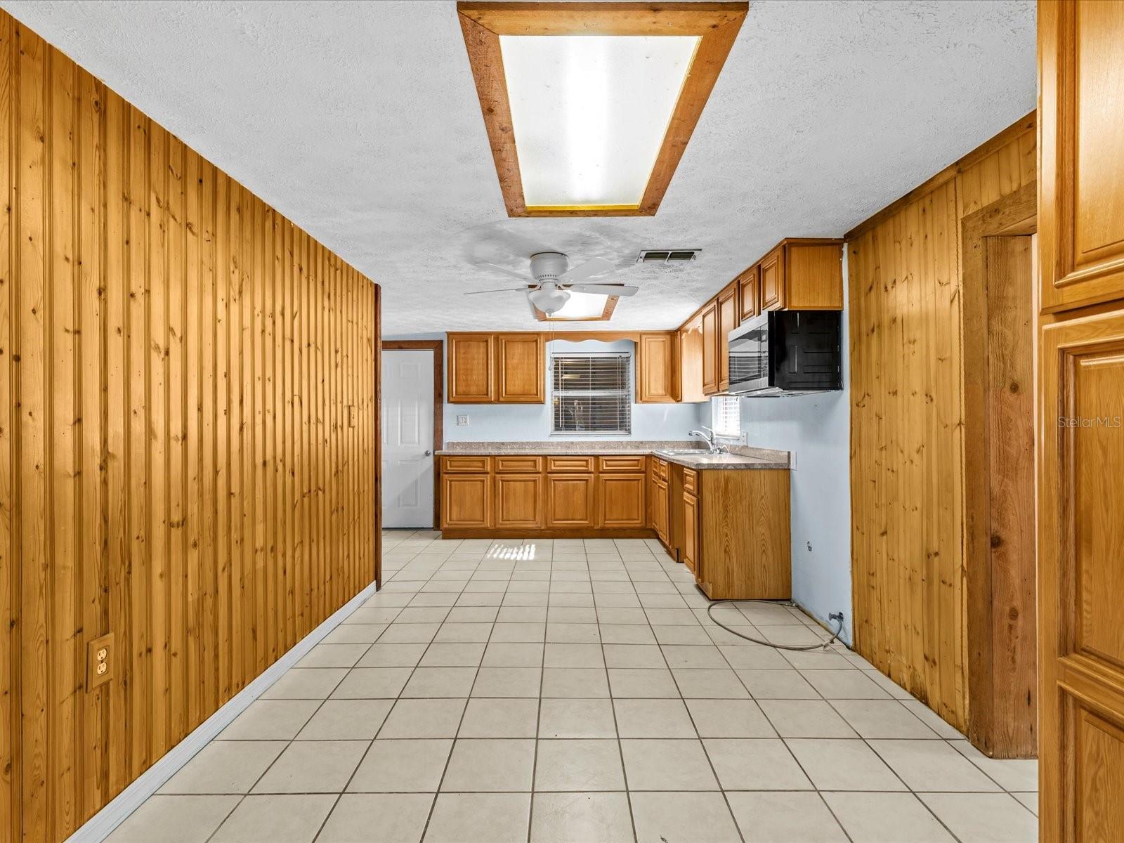 7195 BETHESDA CT, WEEKI WACHEE, FL, 34607