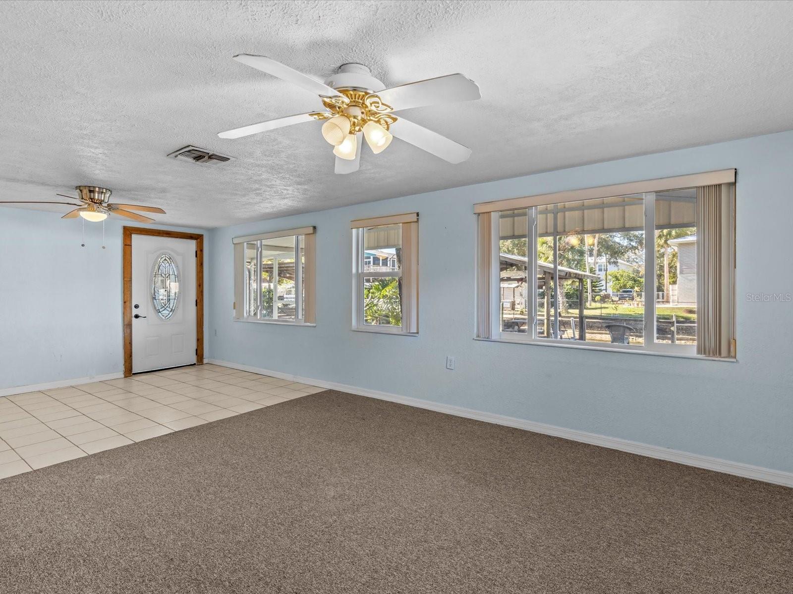 7195 BETHESDA CT, WEEKI WACHEE, FL, 34607