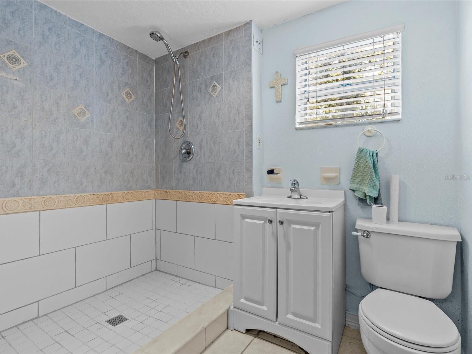 7195 BETHESDA CT, WEEKI WACHEE, FL, 34607