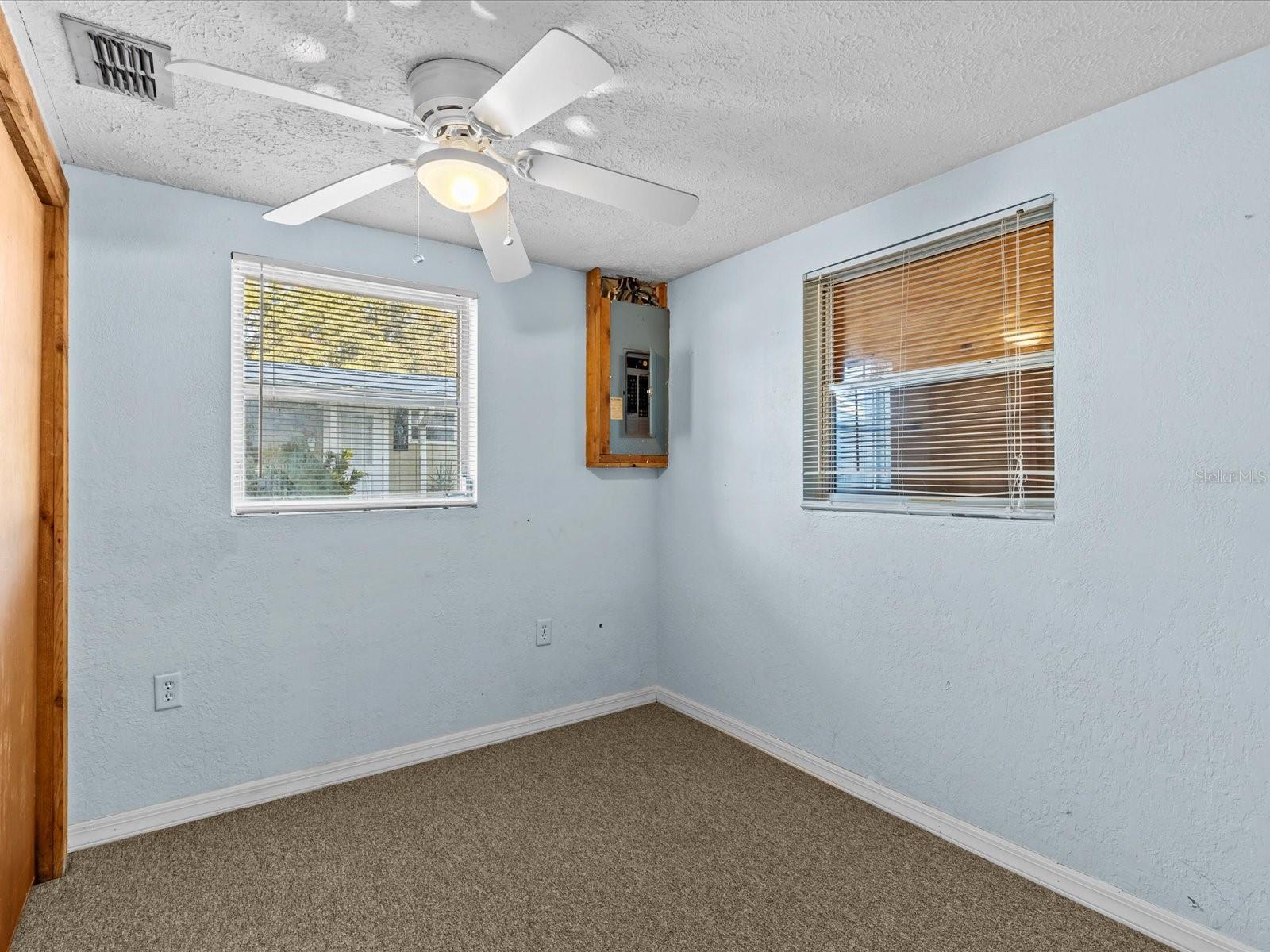 7195 BETHESDA CT, WEEKI WACHEE, FL, 34607