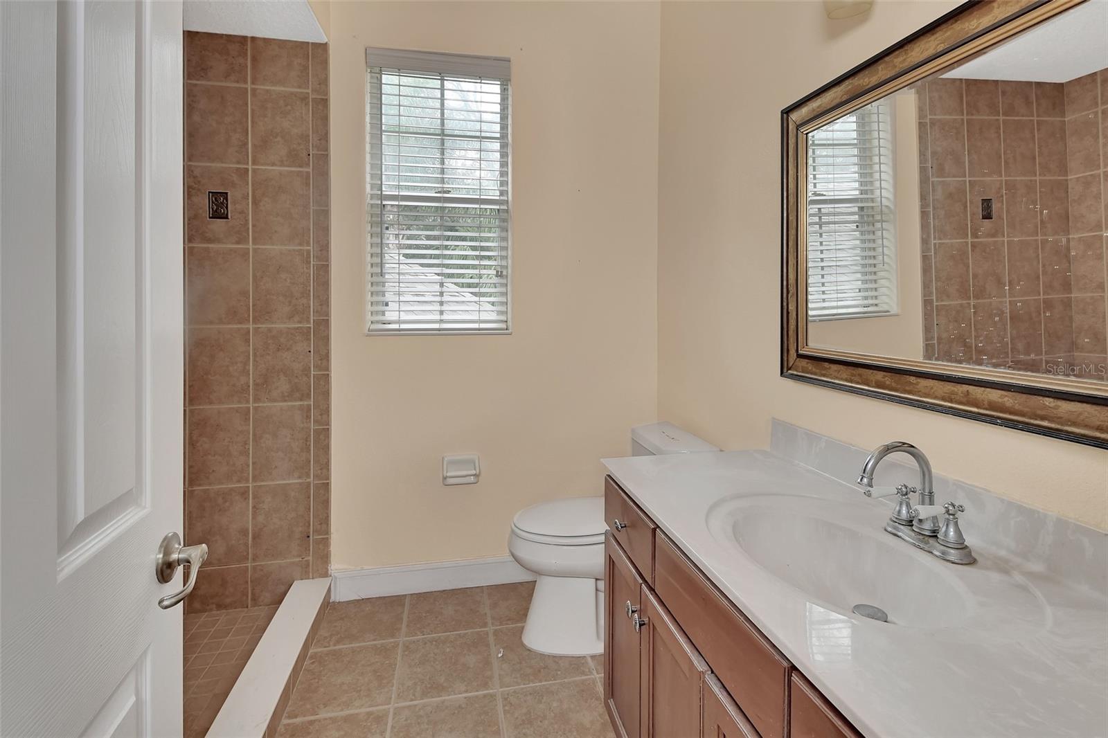 84 S RIVERWALK DR, PALM COAST, FL, 32137