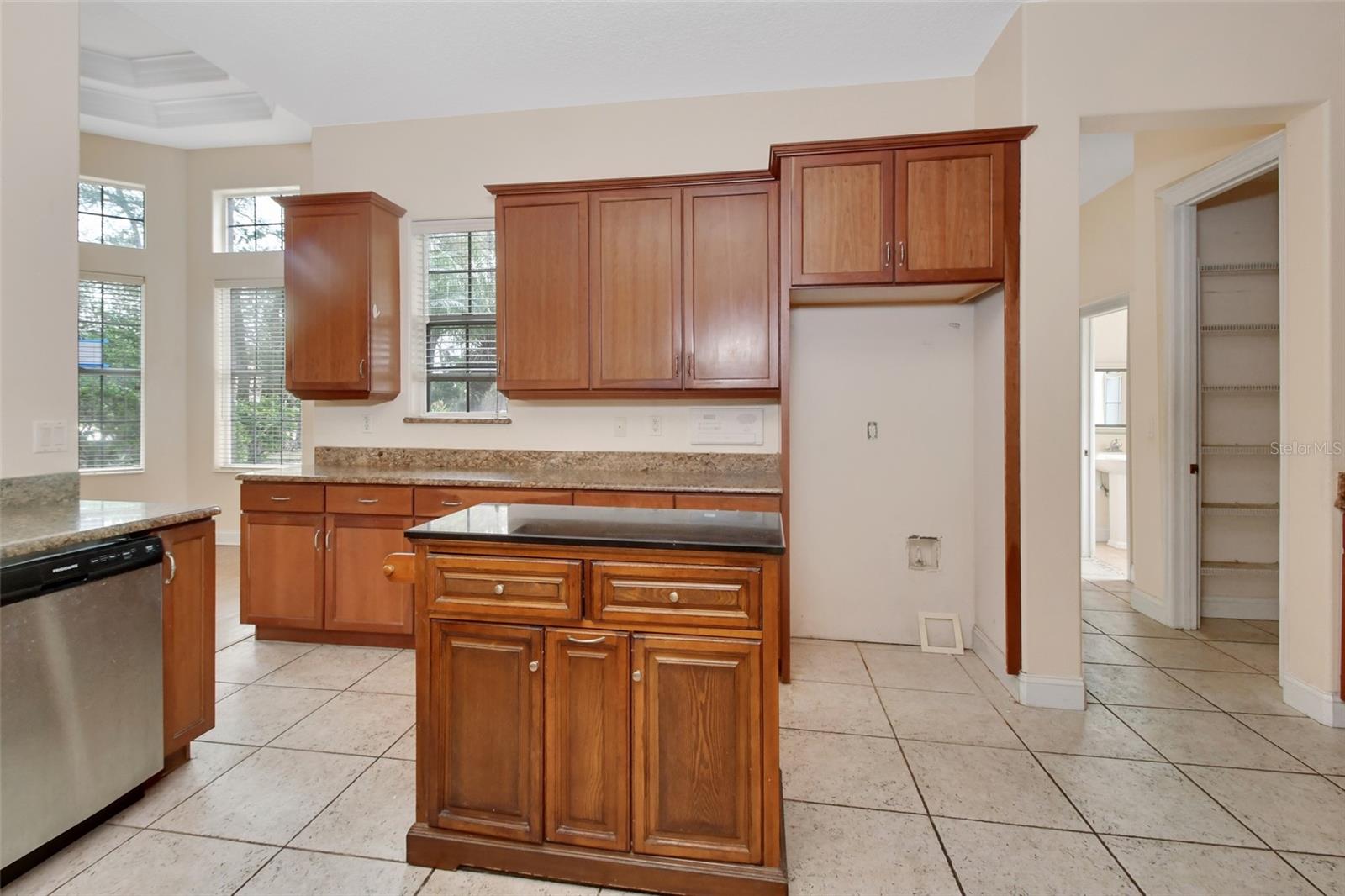84 S RIVERWALK DR, PALM COAST, FL, 32137