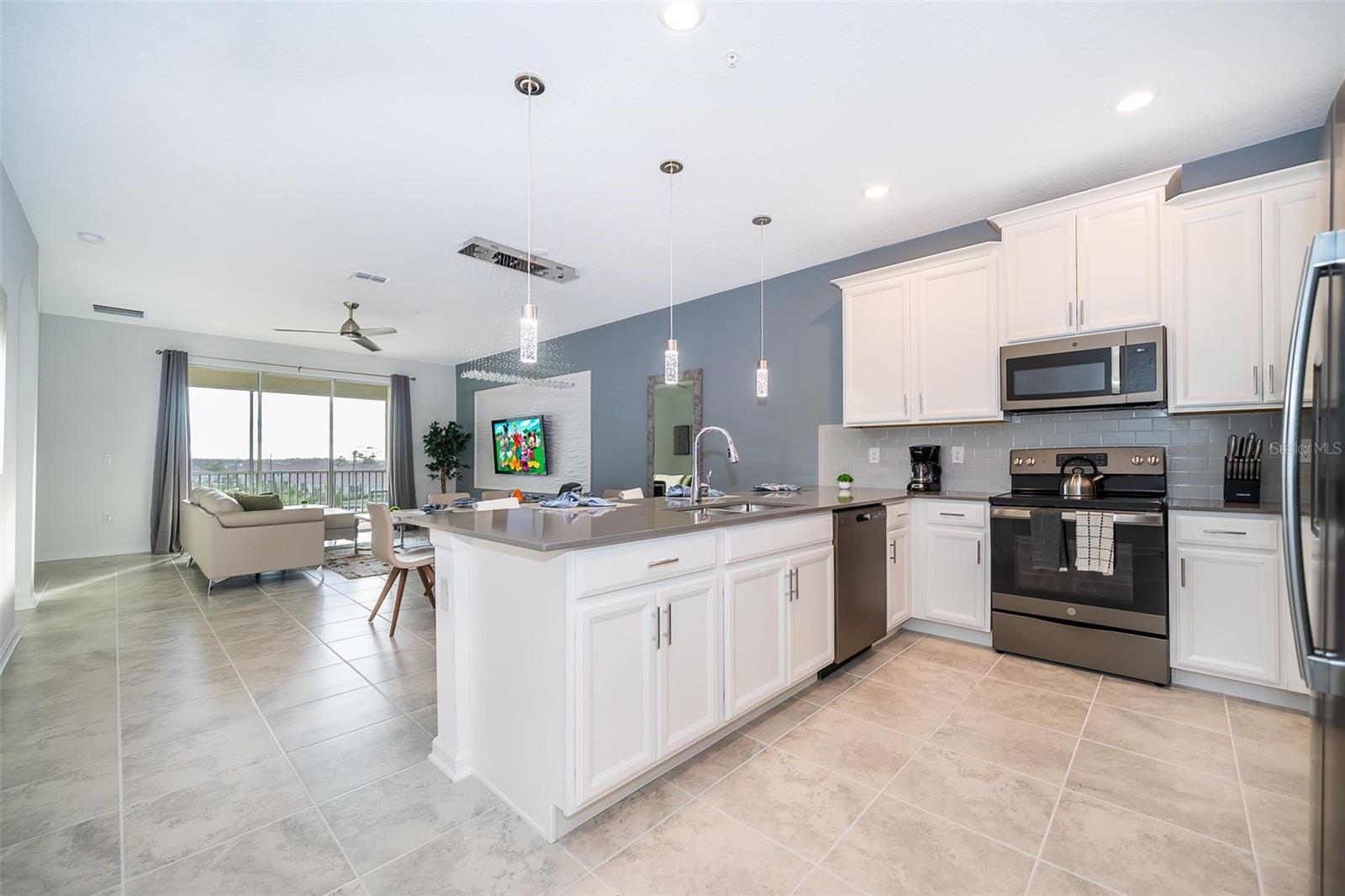 1115 CHALLENGE DR, DAVENPORT, FL, 33896
