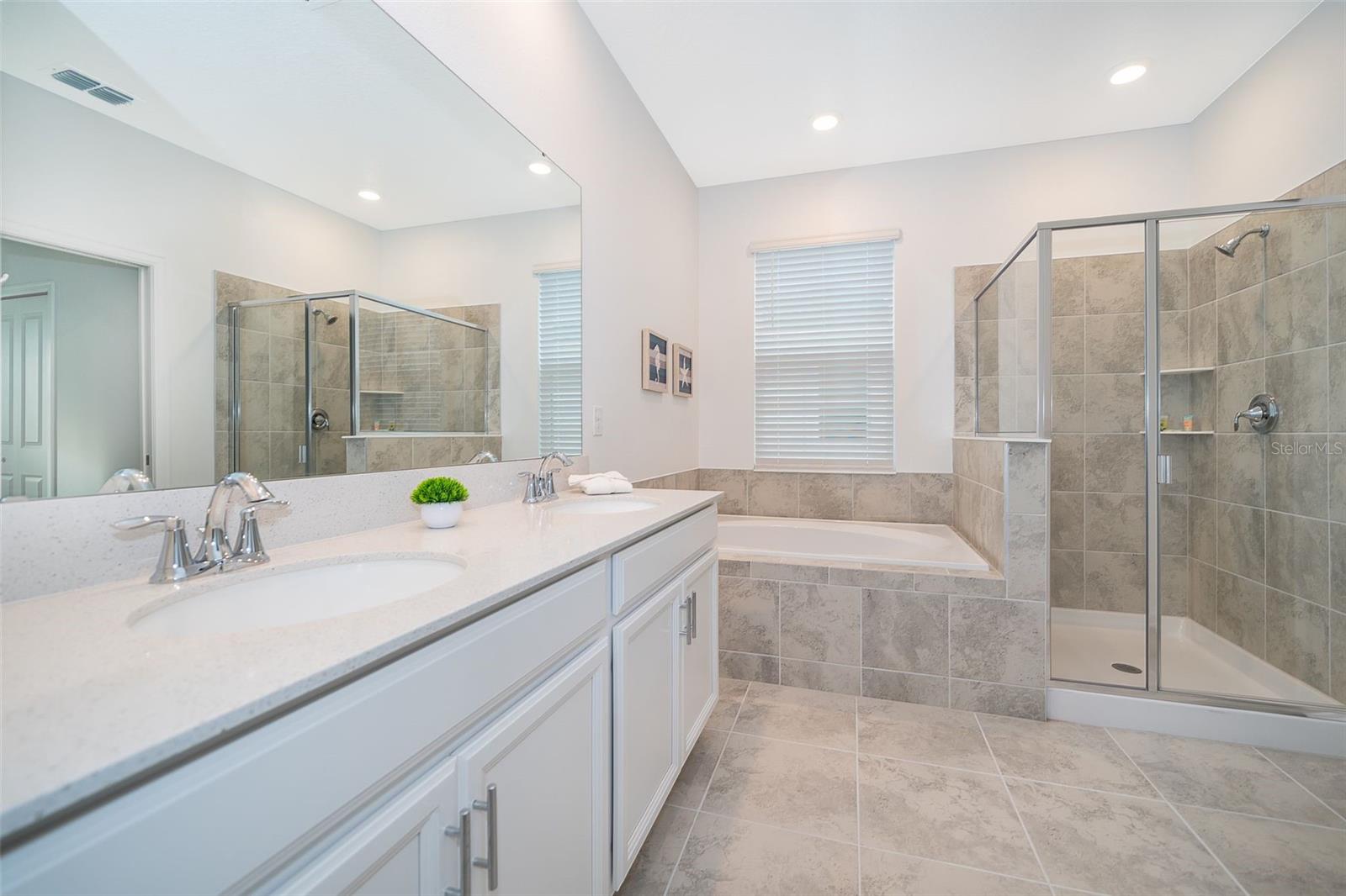 1115 CHALLENGE DR, DAVENPORT, FL, 33896