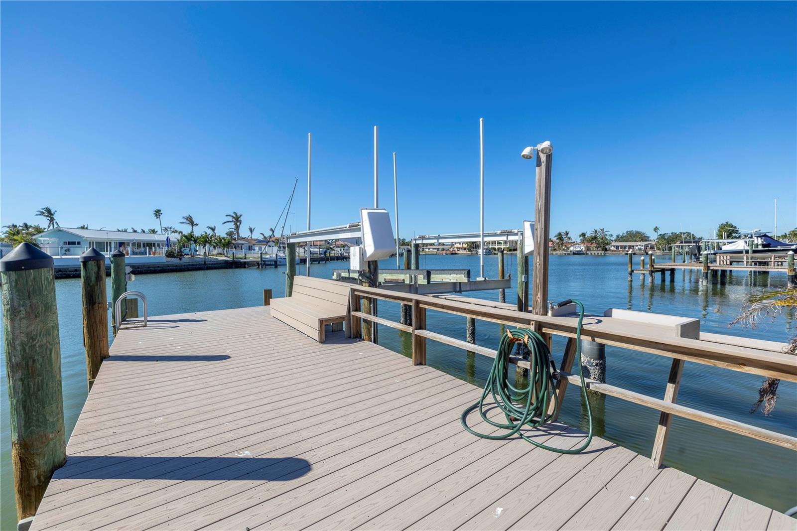 15 MARINA TER, TREASURE ISLAND, FL, 33706