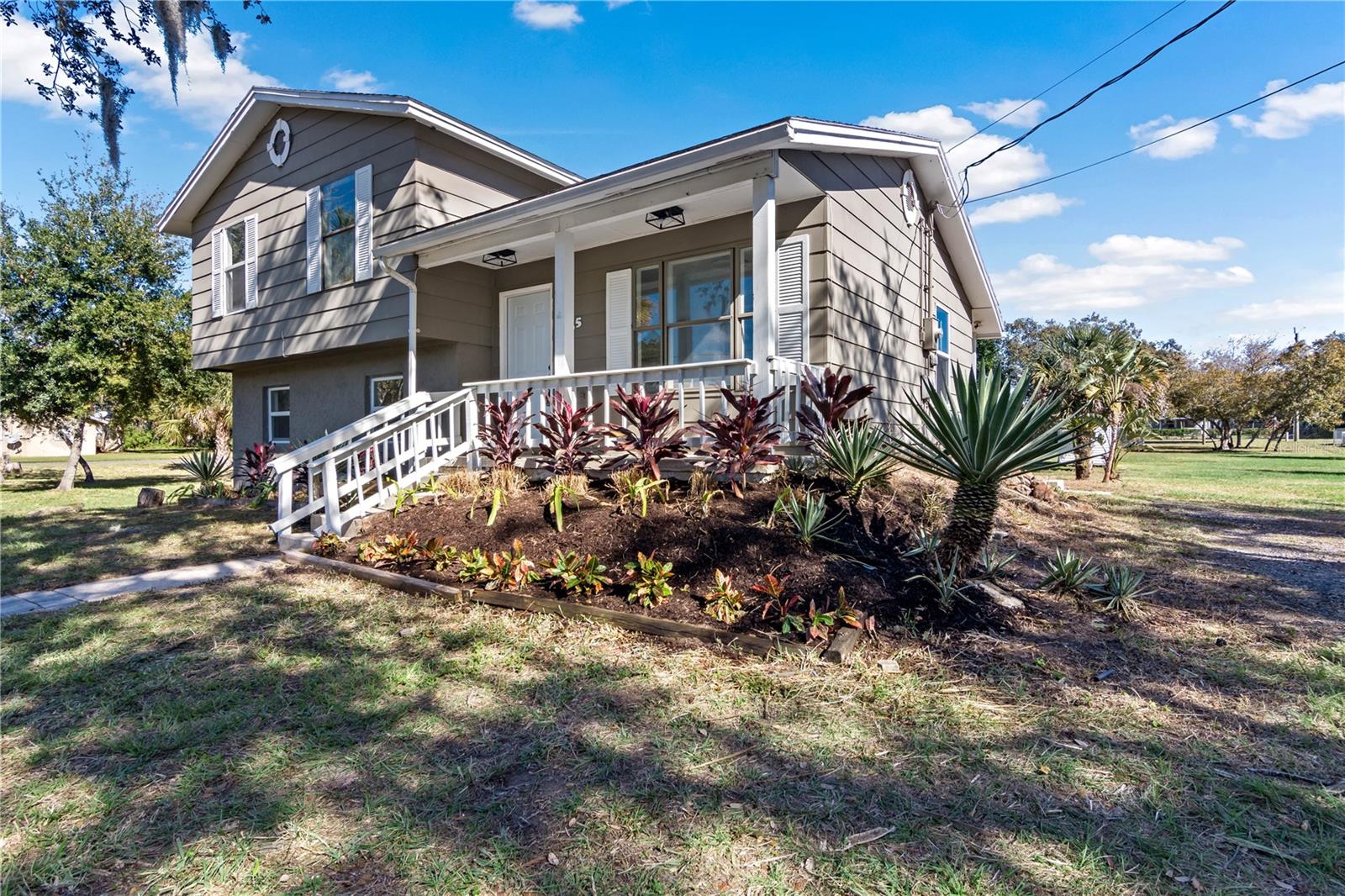 3465 BREVARD RD, MIMS, FL, 32754