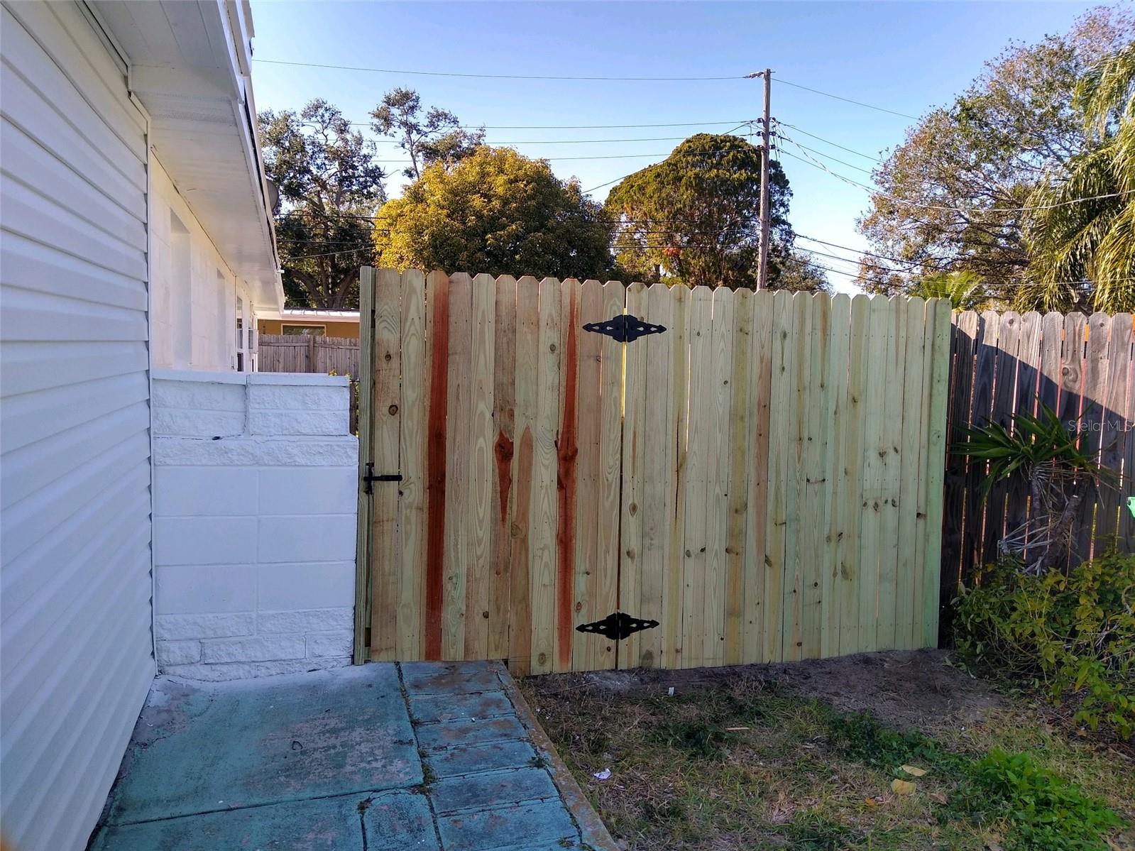 12083 104TH LN, LARGO, FL, 33773